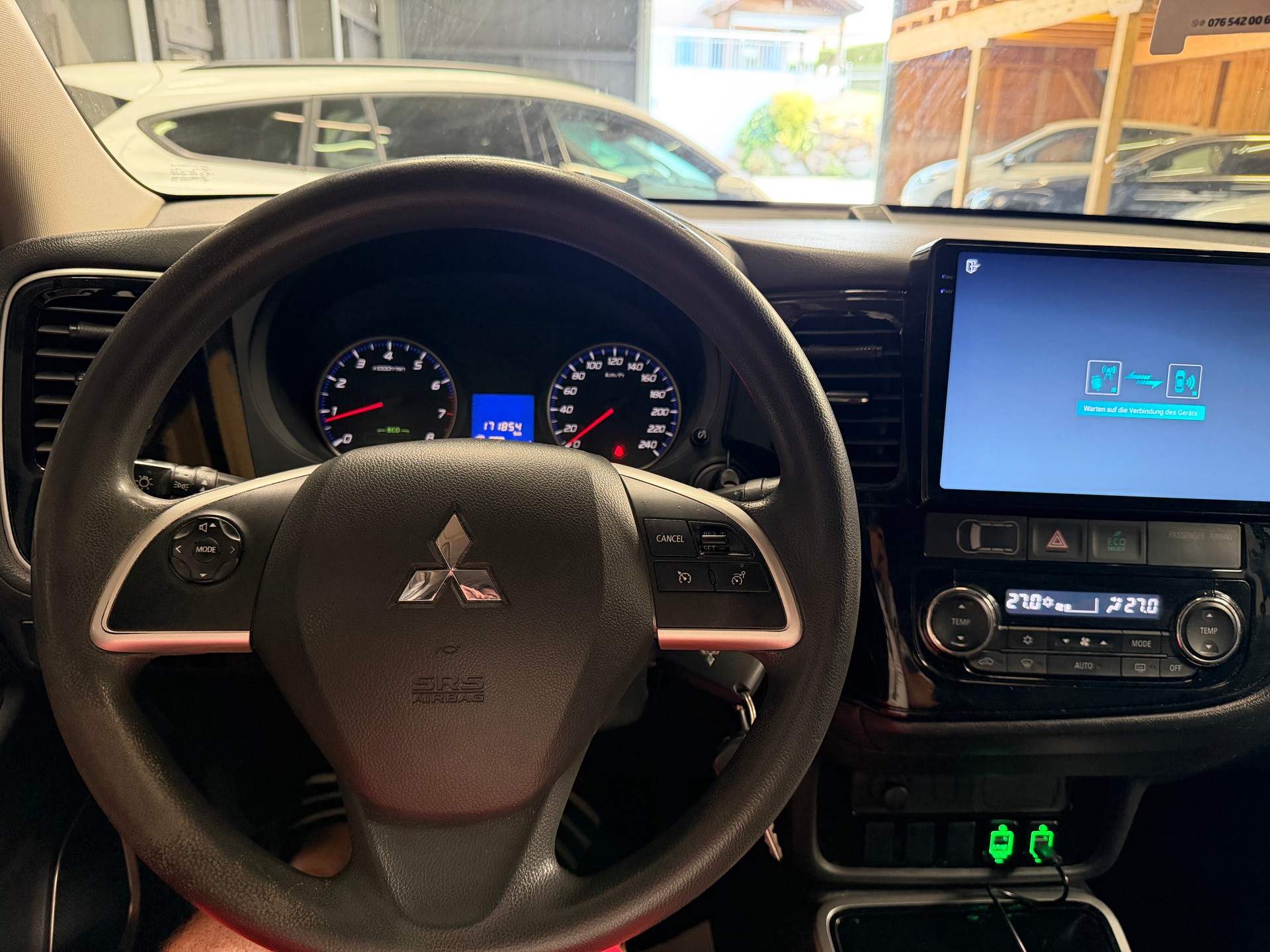 MITSUBISHI Outlander 2.0 Pure 2WD-image-12
