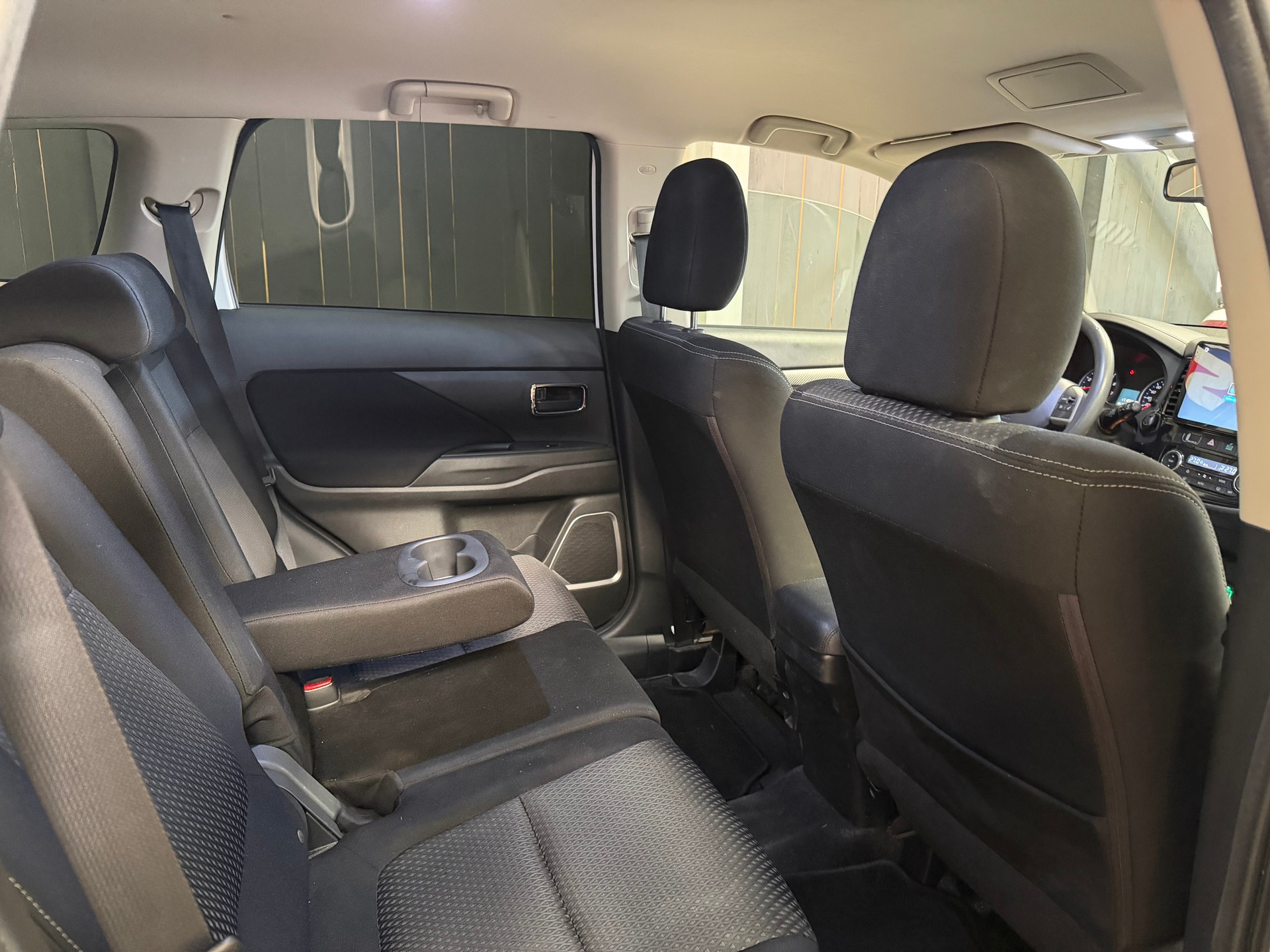 MITSUBISHI Outlander 2.0 Pure 2WD-image-10