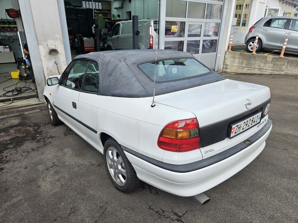 OPEL Astra Cabriolet 1.8i 16V-image-6