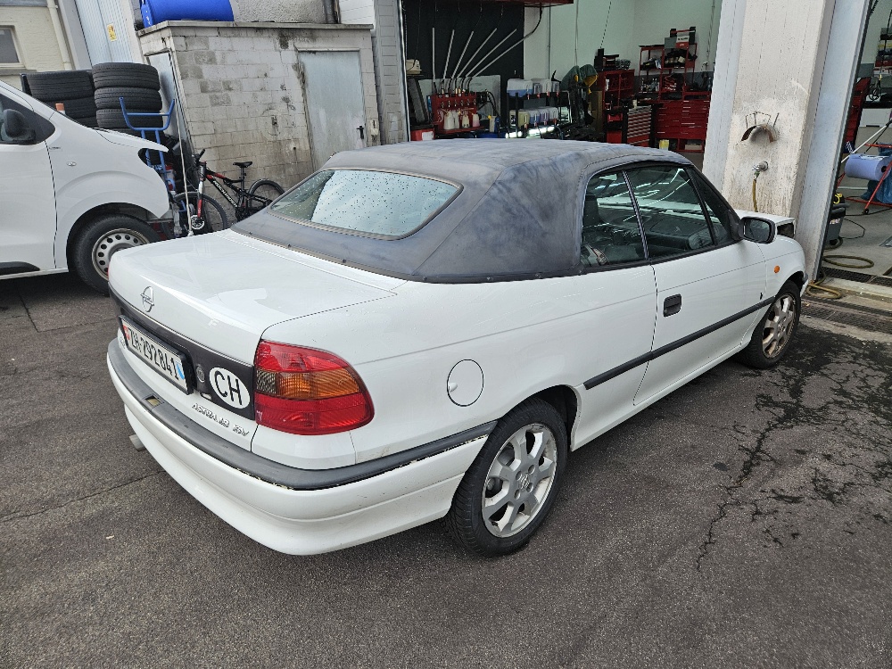 OPEL Astra Cabriolet 1.8i 16V-image-4