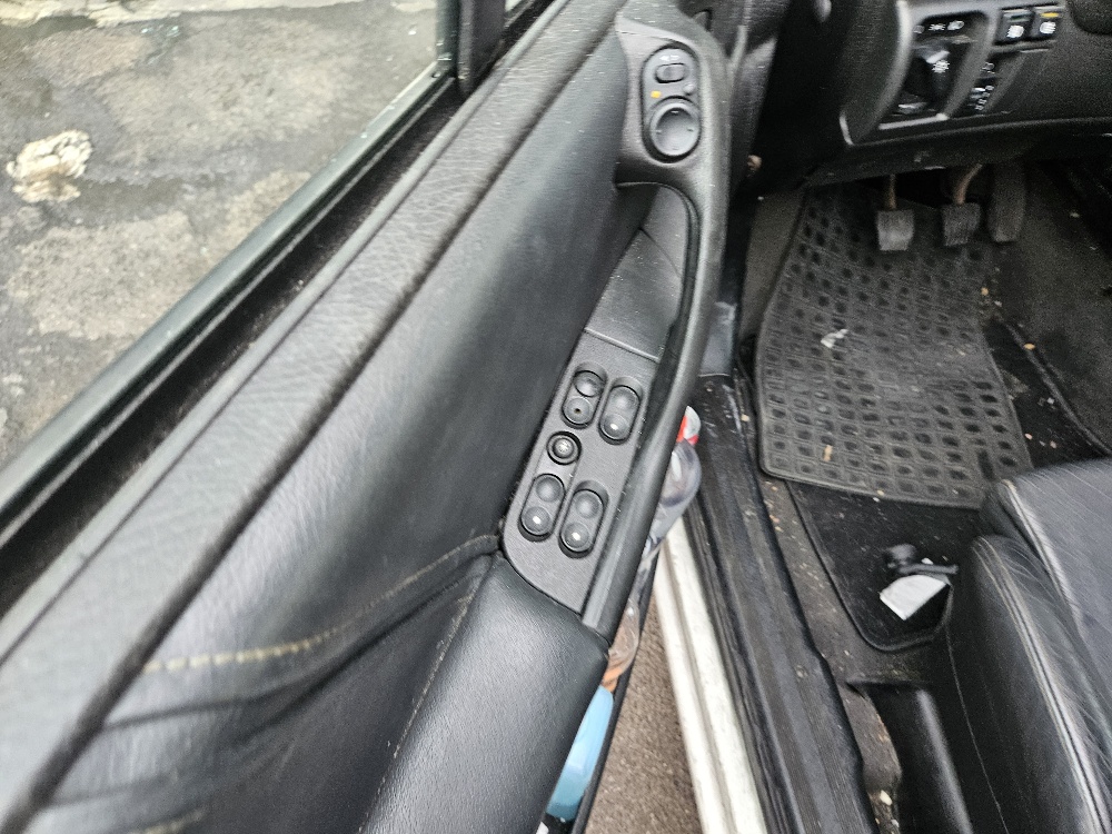 OPEL Astra Cabriolet 1.8i 16V-image-9