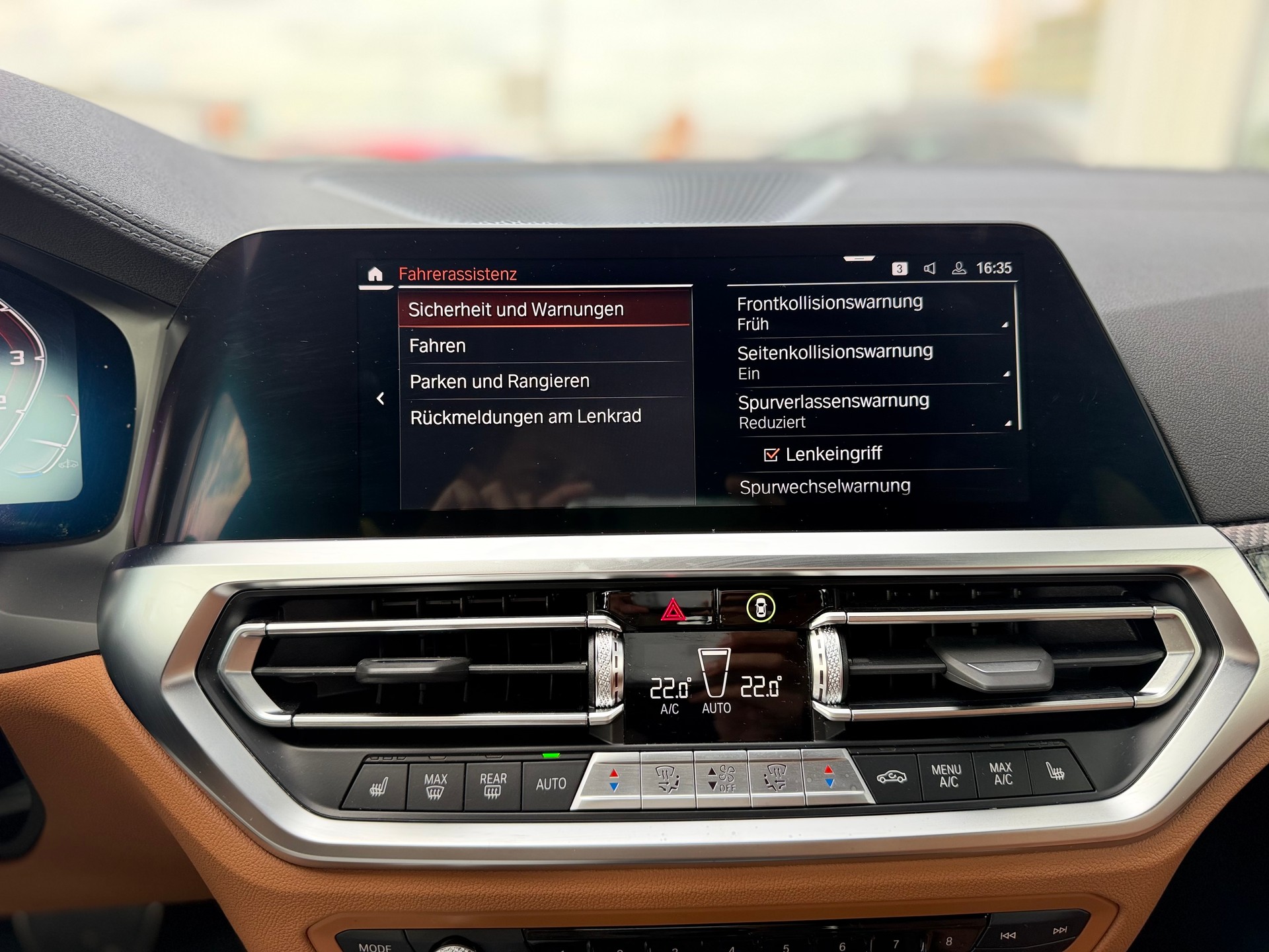 BMW M440i xDrive 48V Gran Coupé Steptronic-image-31