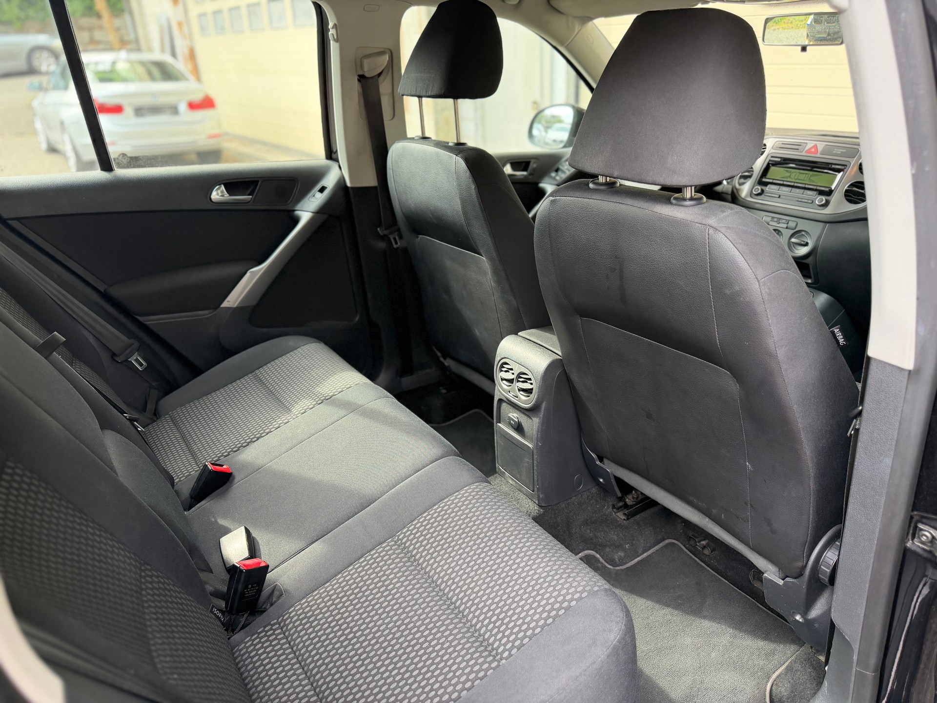 VW Tiguan 2.0 TDI Trend&Fun Tiptronic-image-11
