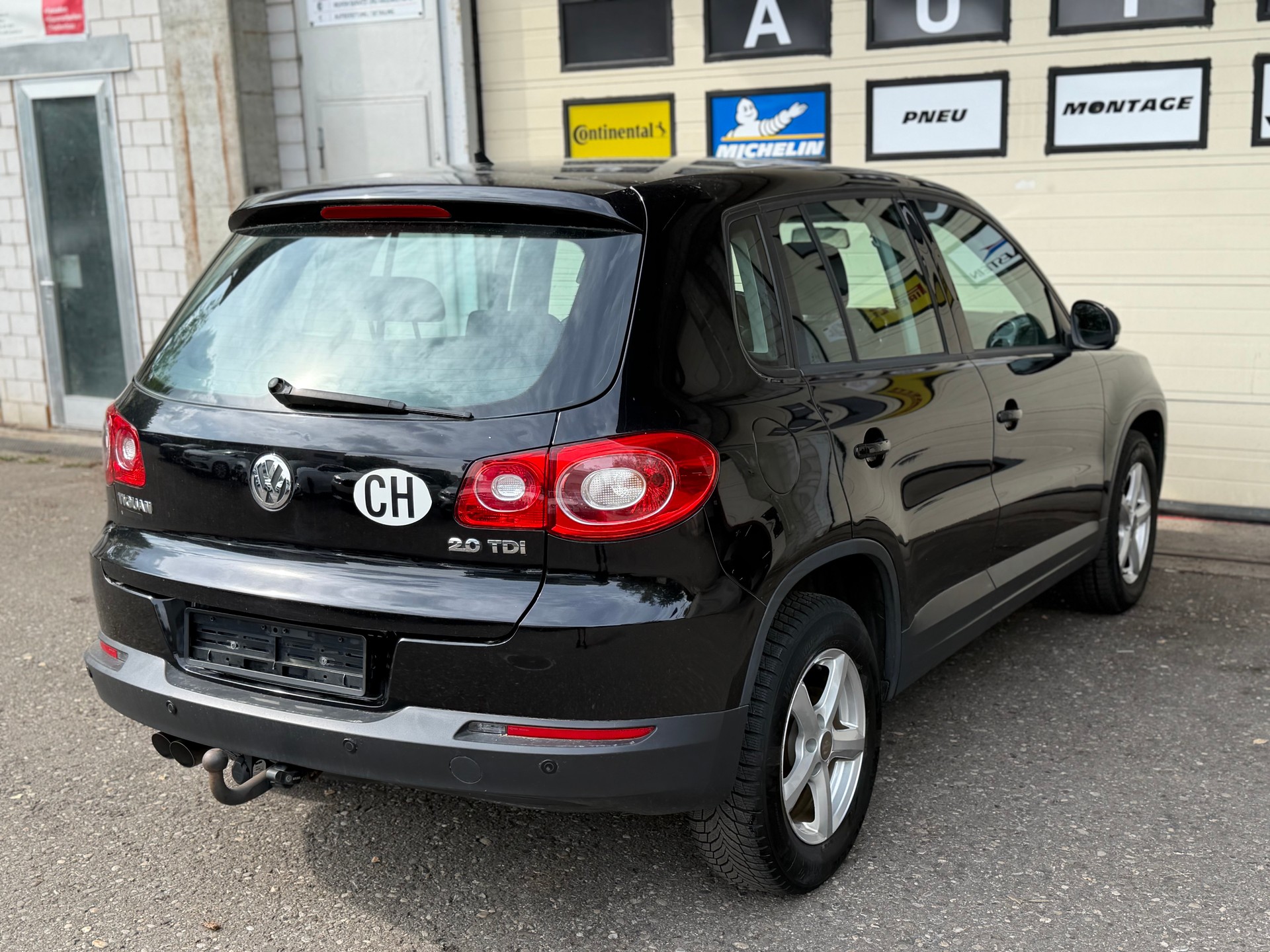 VW Tiguan 2.0 TDI Trend&Fun Tiptronic-image-4