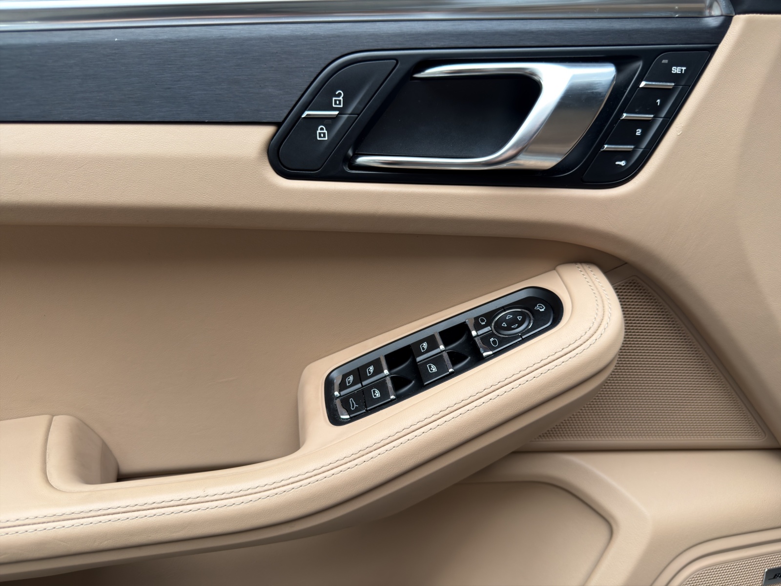 PORSCHE Macan 2.9 V6 GTS-image-13