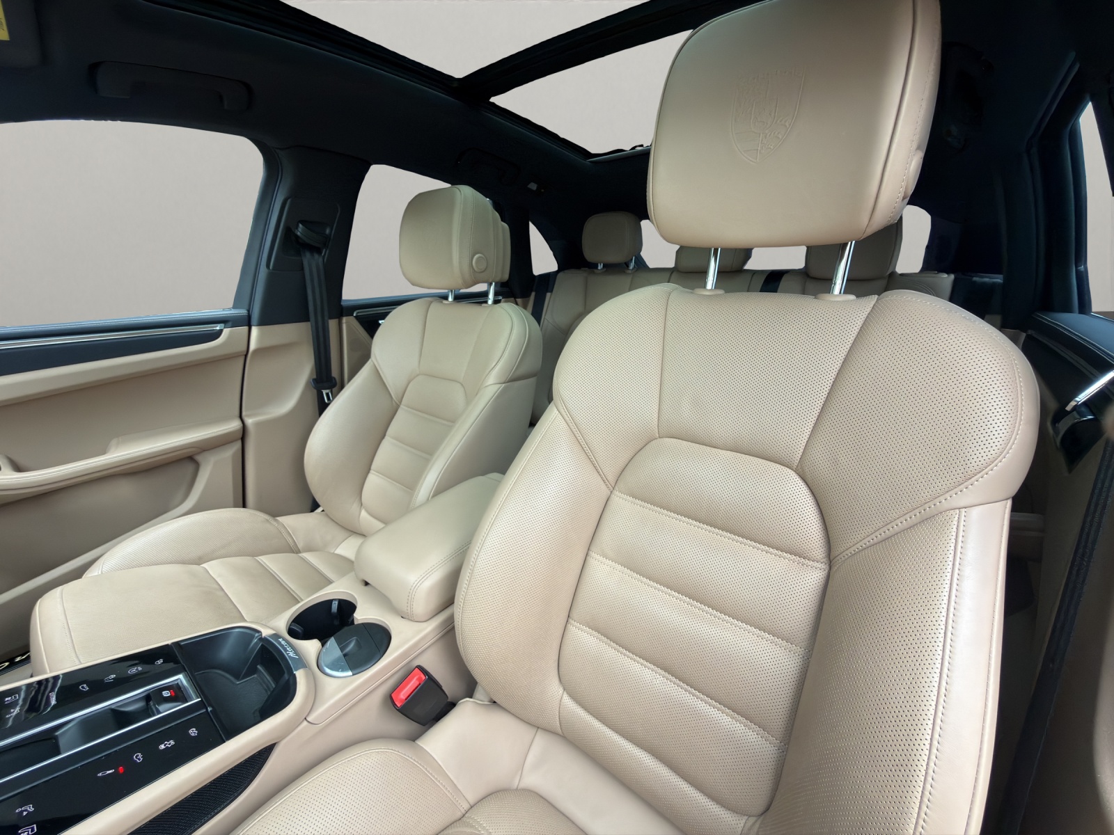 PORSCHE Macan 2.9 V6 GTS-image-12