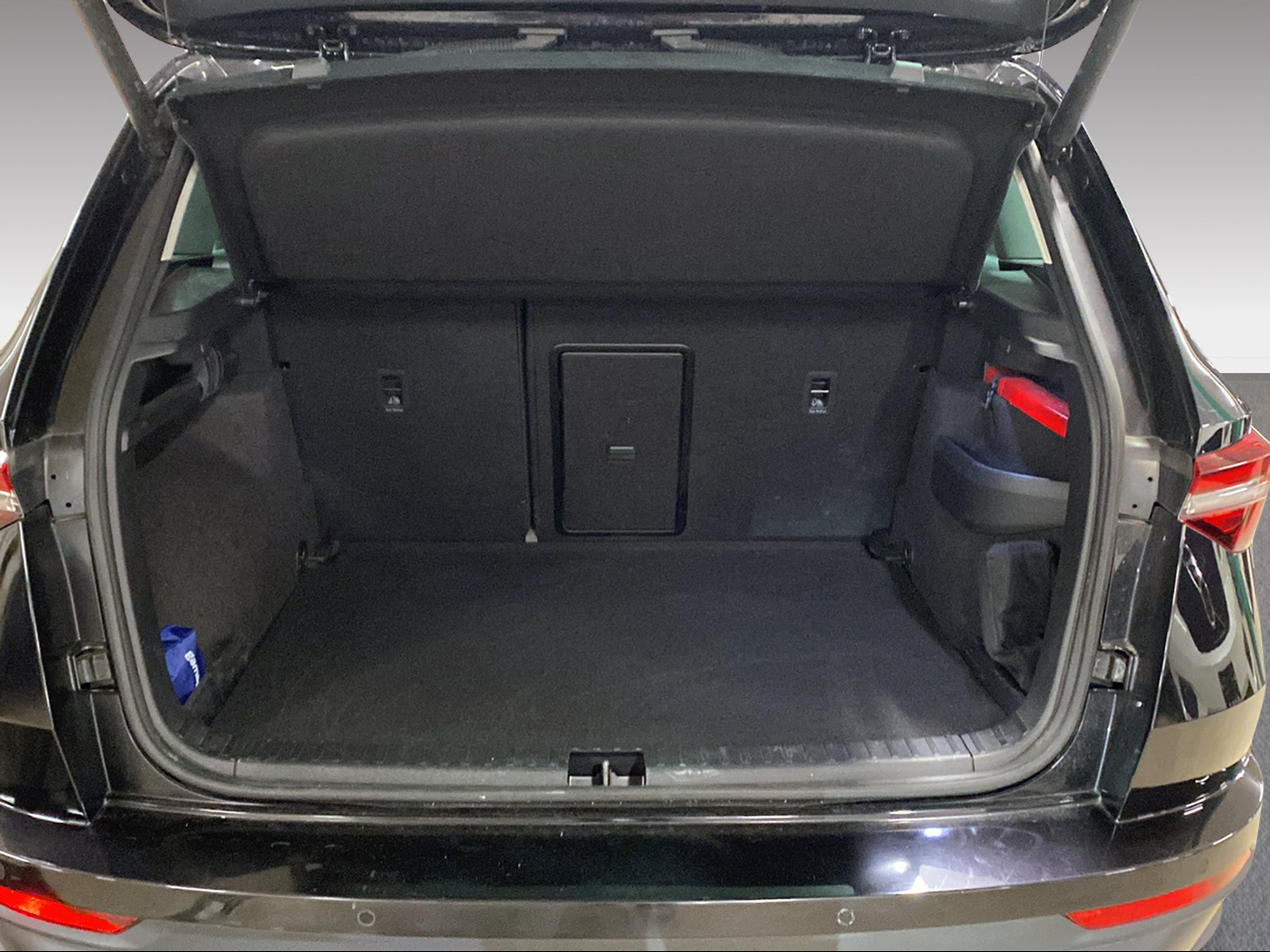 SKODA Karoq 2.0 TDI Style 4x4 DSG-image-5