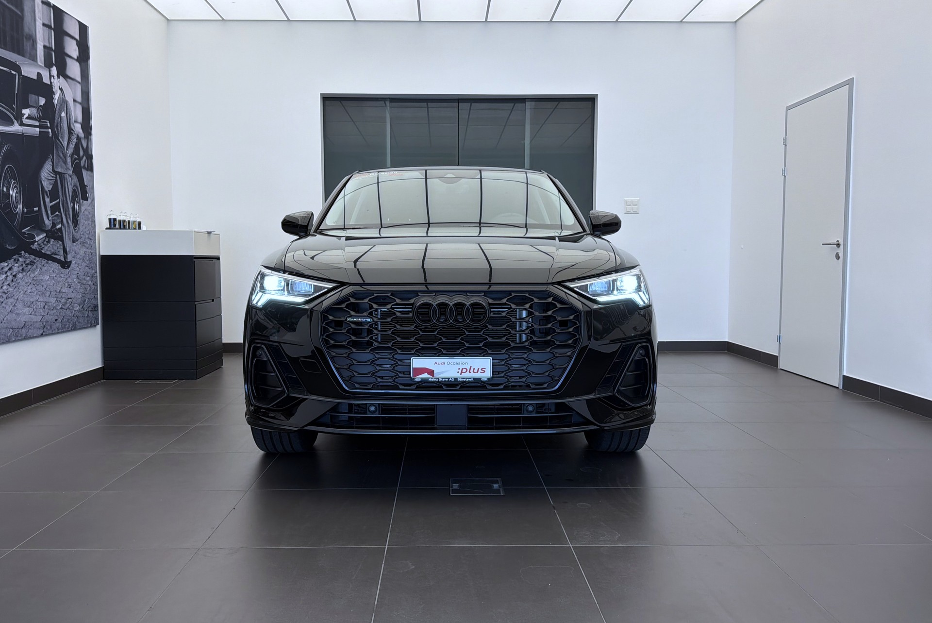 AUDI Q3 Sportback 40 TFSI quattro S-tronic-image-1