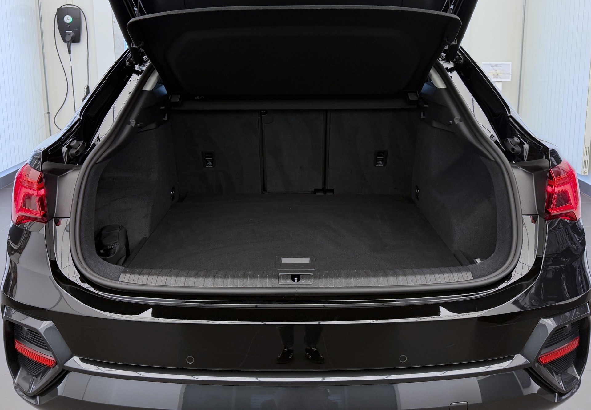 AUDI Q3 Sportback 40 TFSI quattro S-tronic-image-19
