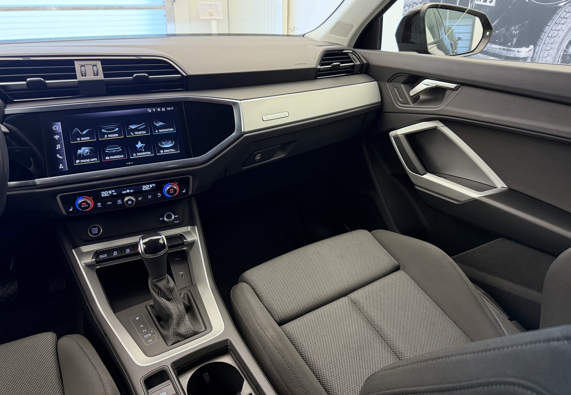 AUDI Q3 Sportback 40 TFSI quattro S-tronic-image-16