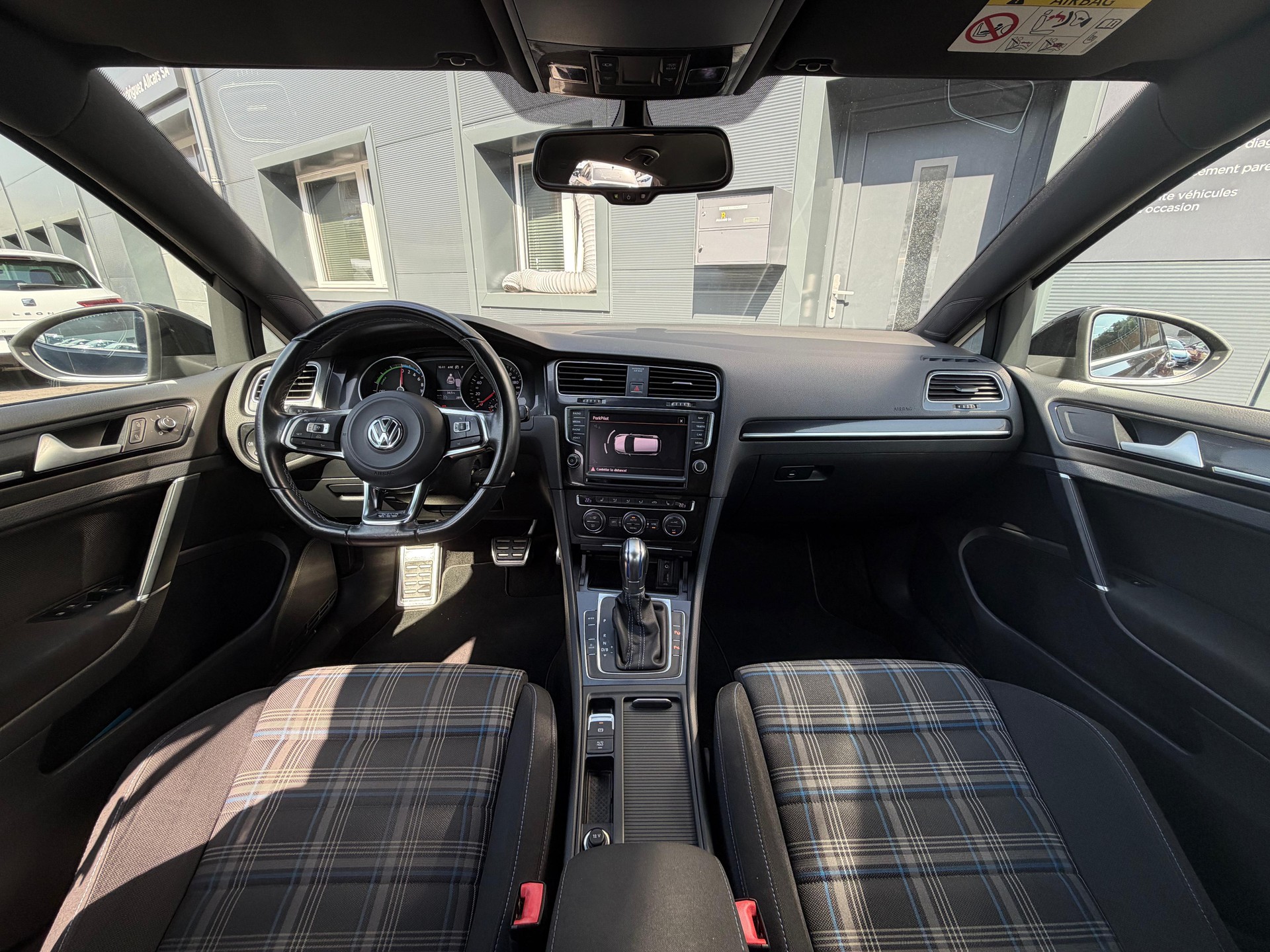 VW Golf 1.4 TSI GTE DSG-image-13