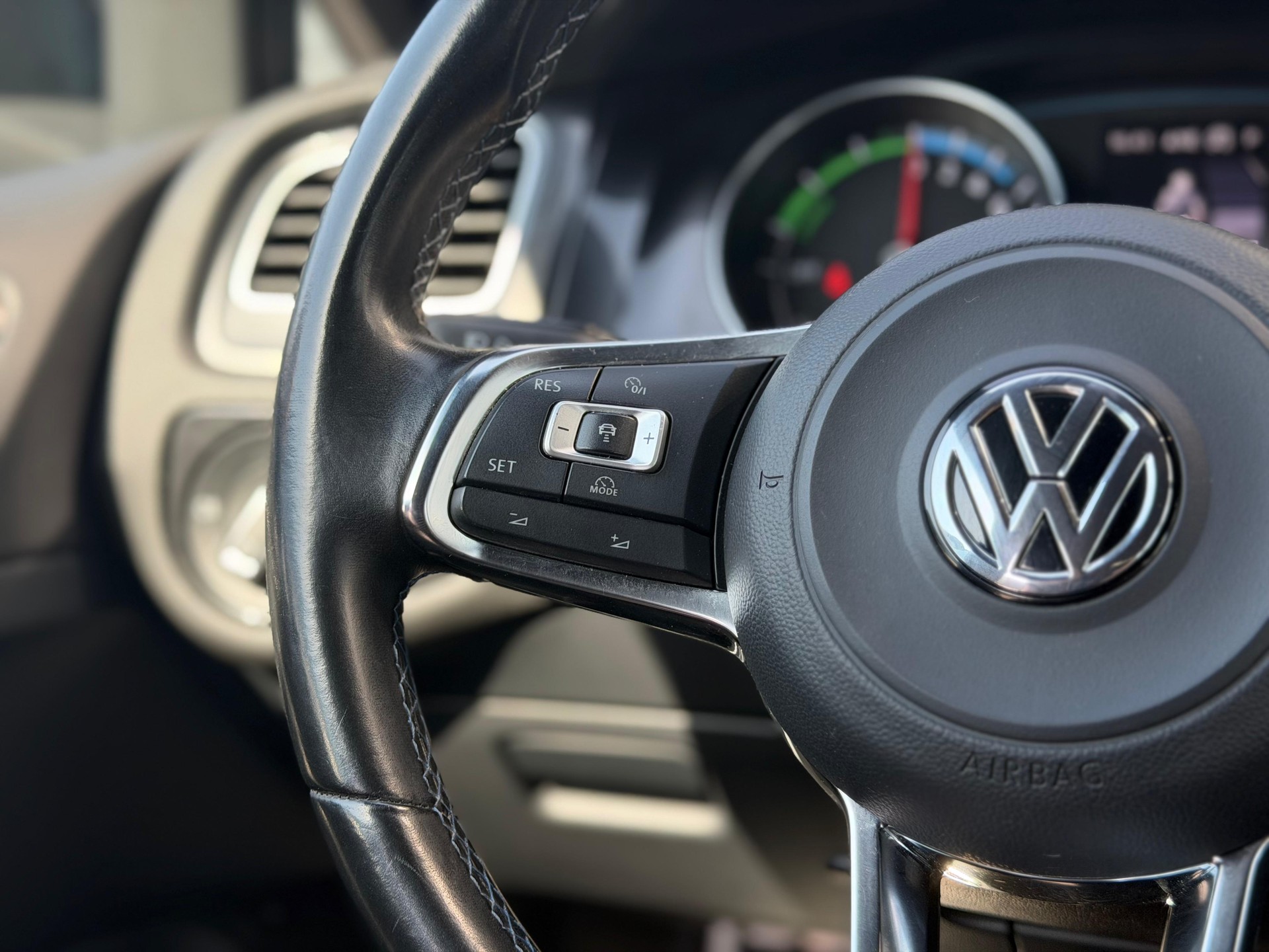 VW Golf 1.4 TSI GTE DSG-image-7