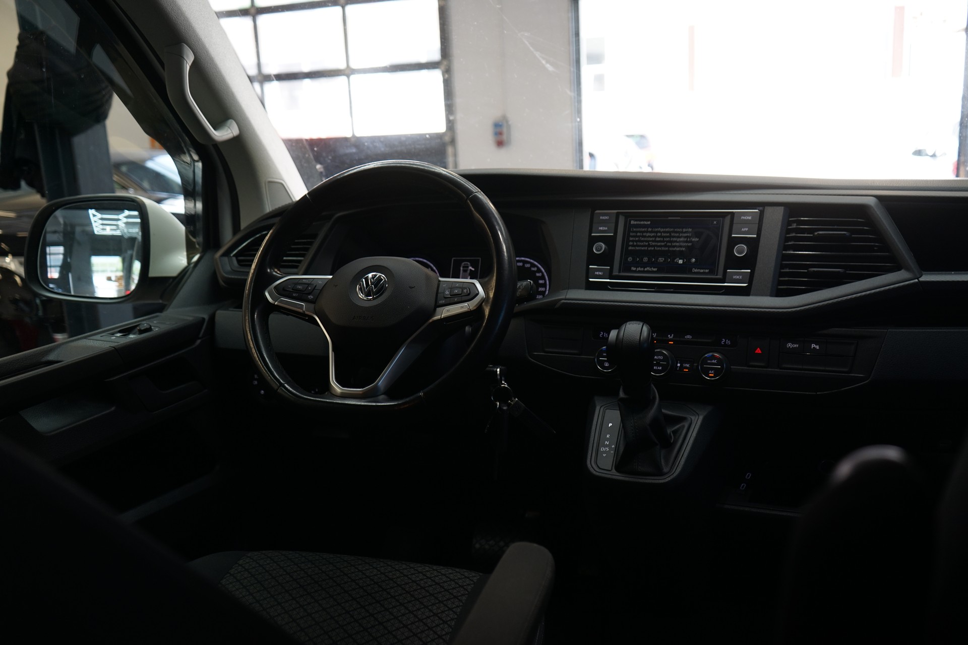 VW T6.1 California 2.0 TDI Beach Liberty DSG-image-6