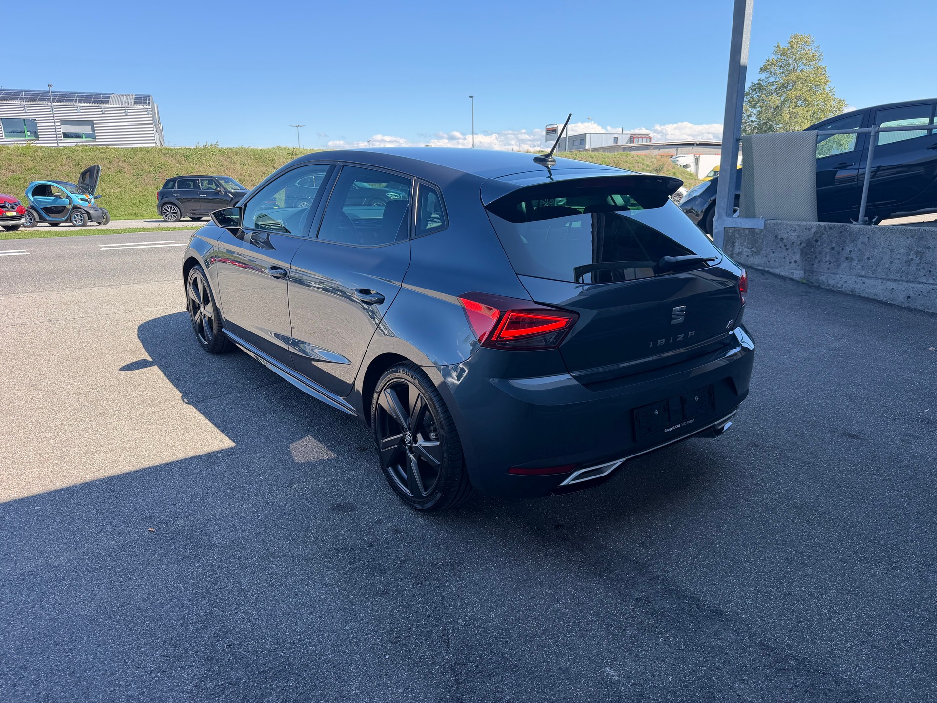 SEAT Ibiza 1.0 EcoTSI DSG Swiss FR-image-2