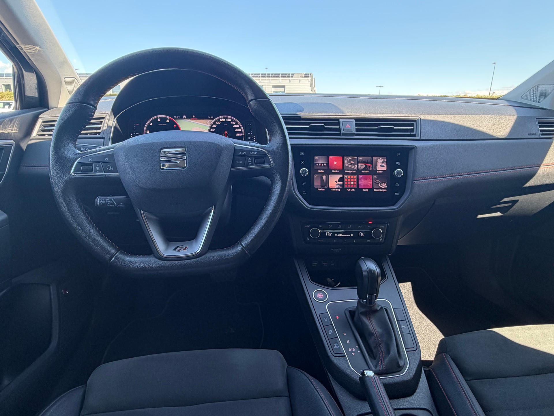 SEAT Ibiza 1.0 EcoTSI DSG Swiss FR-image-7
