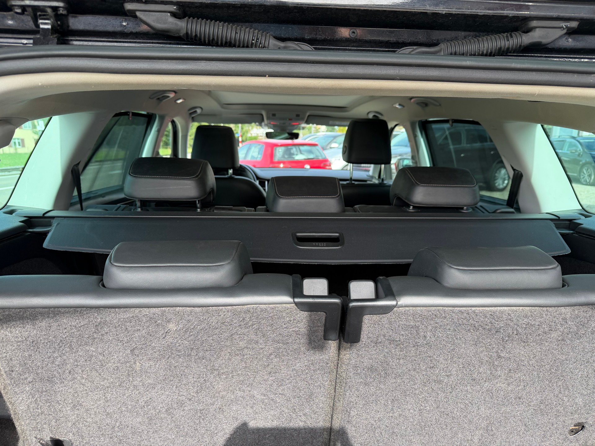 SKODA Kodiaq 2.0 TDI CR Style 4x4 DSG-image-14