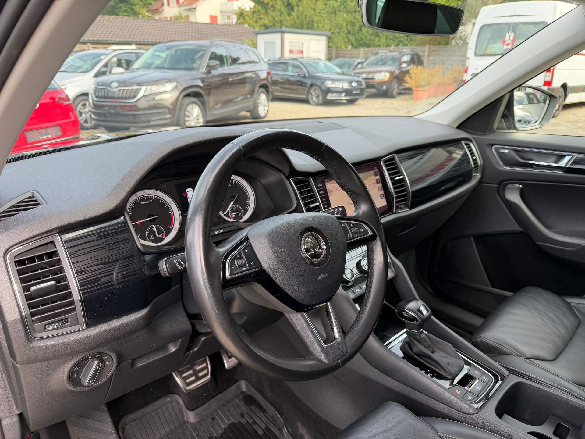 SKODA Kodiaq 2.0 TDI CR Style 4x4 DSG-image-4