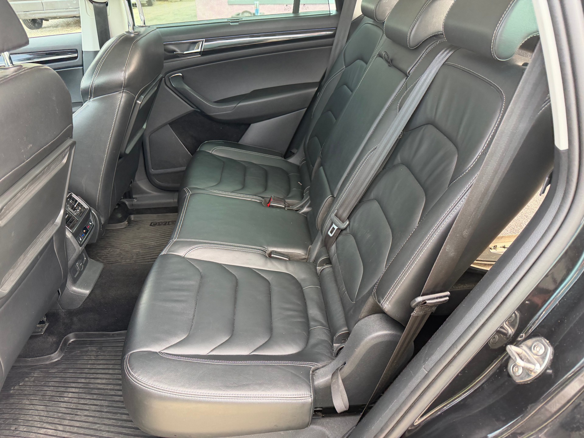 SKODA Kodiaq 2.0 TDI CR Style 4x4 DSG-image-9