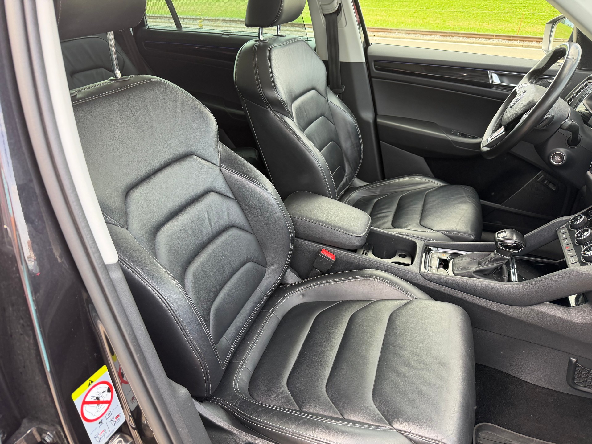 SKODA Kodiaq 2.0 TDI CR Style 4x4 DSG-image-7