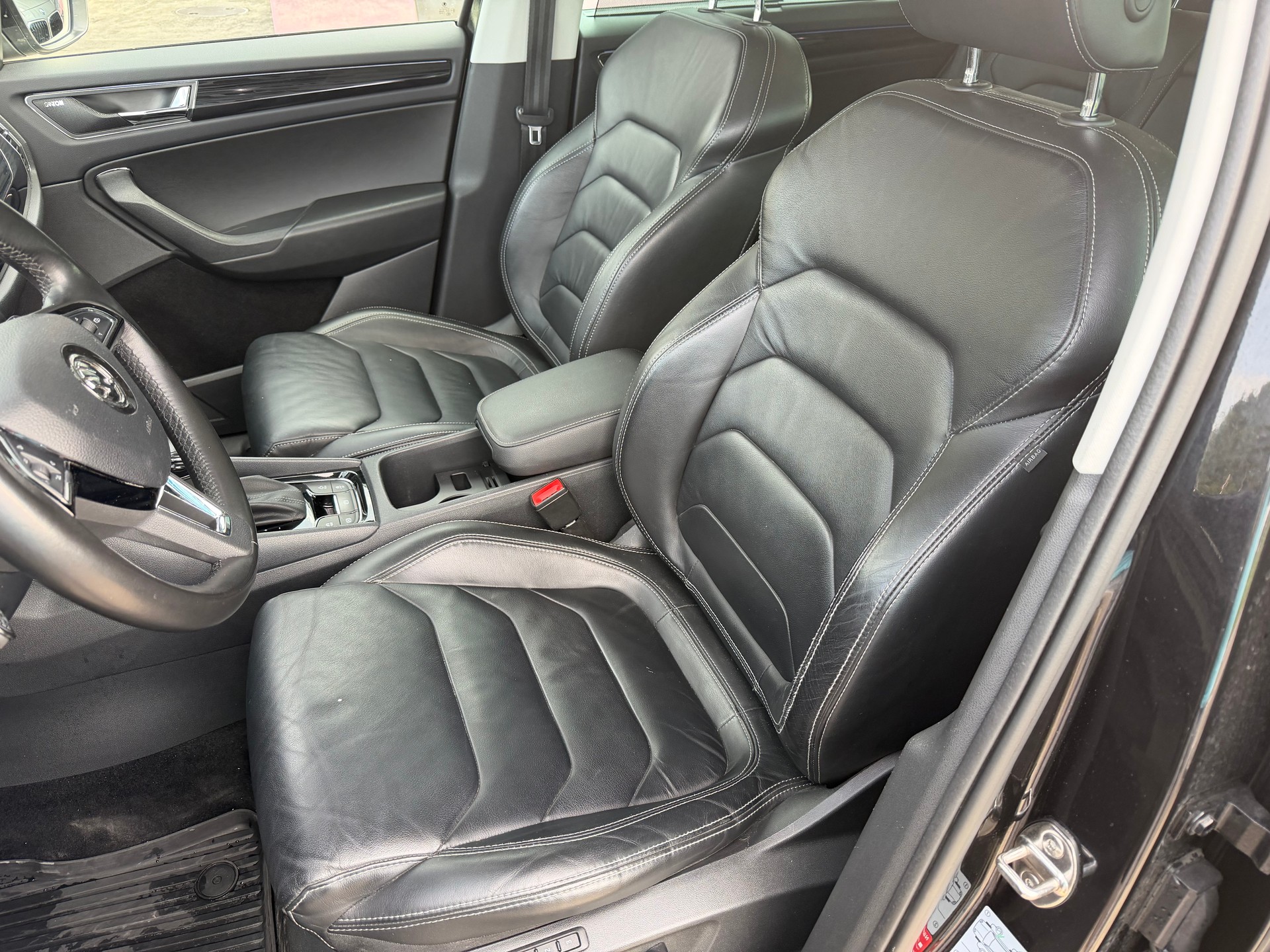 SKODA Kodiaq 2.0 TDI CR Style 4x4 DSG-image-5
