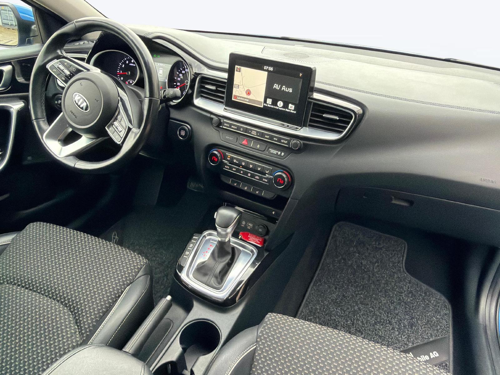 KIA Ceed SW 1.4 T-GDi Style DCT-image-9