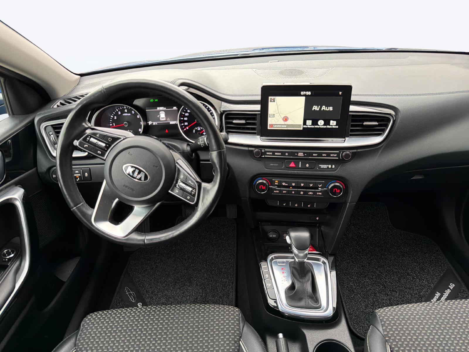 KIA Ceed SW 1.4 T-GDi Style DCT-image-8