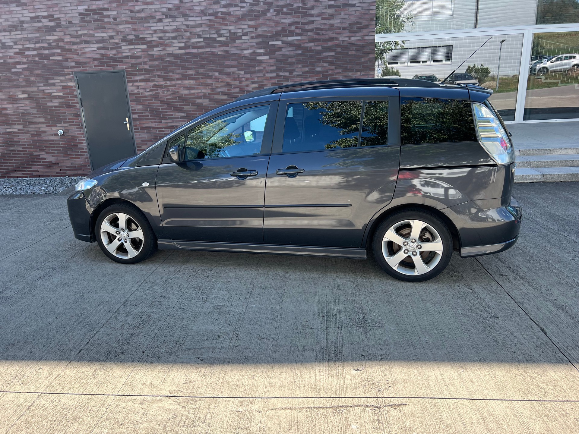 MAZDA 5 2.0 16V Exclusive-image-11