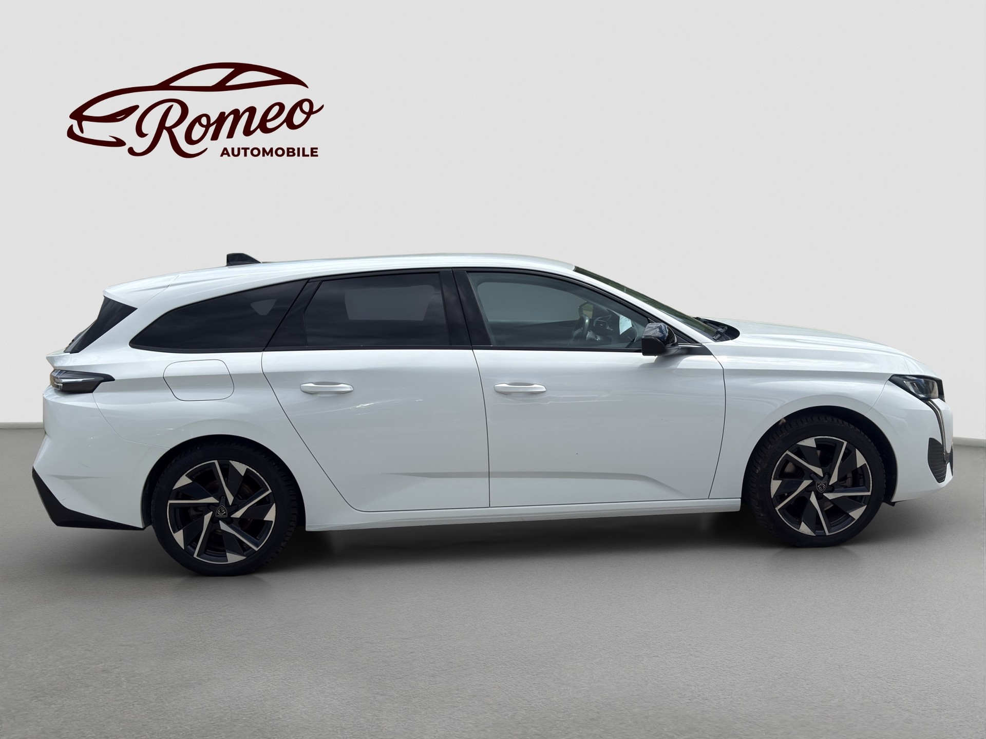 PEUGEOT 308 SW 1.5 BlueHDI Allure Pack EAT8 ** Frisch ab MFK und Service ** CH Fahrzeug ** 1. Hand **-image-5