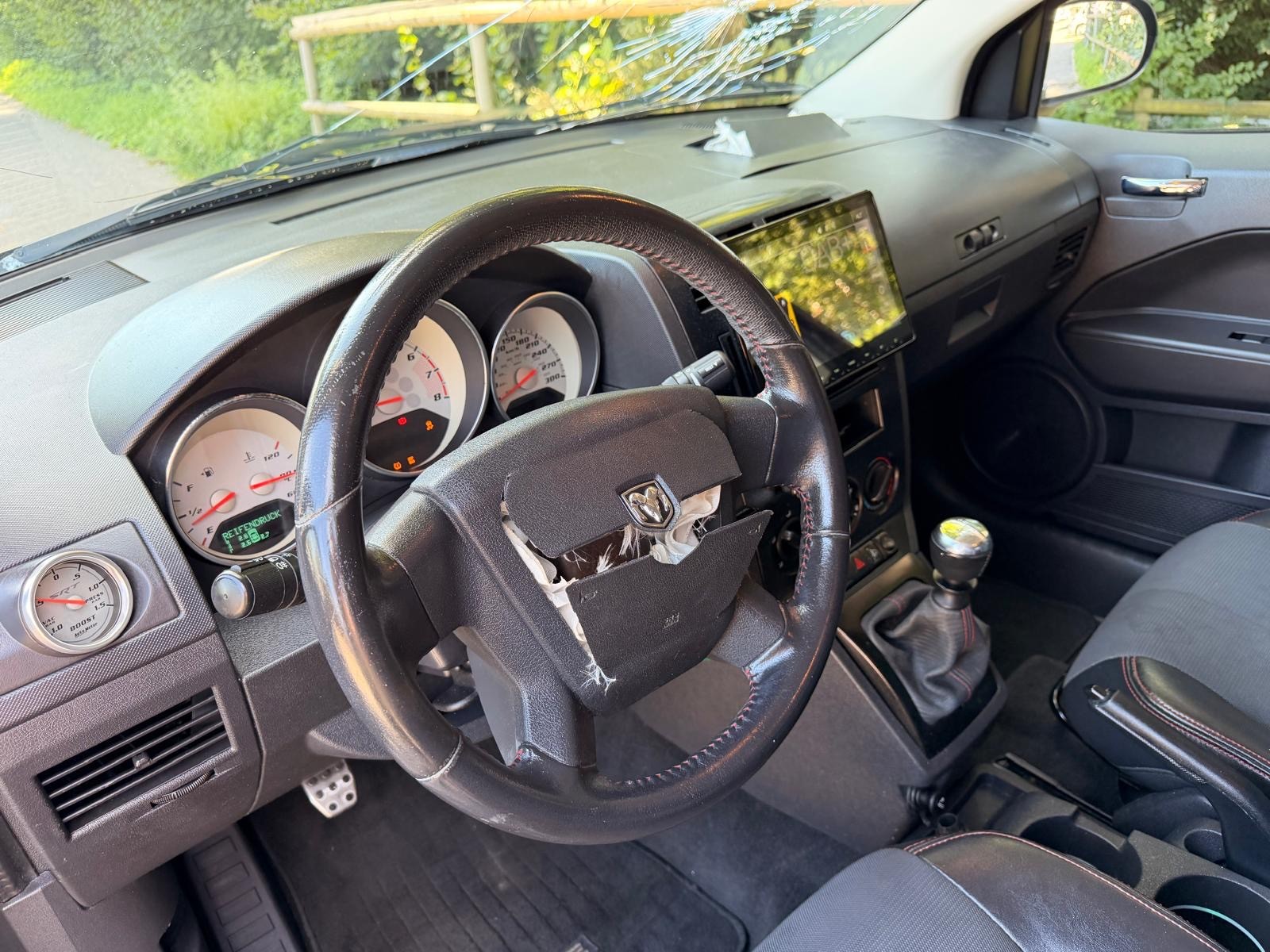 DODGE Caliber 2.4 SRT4-image-8