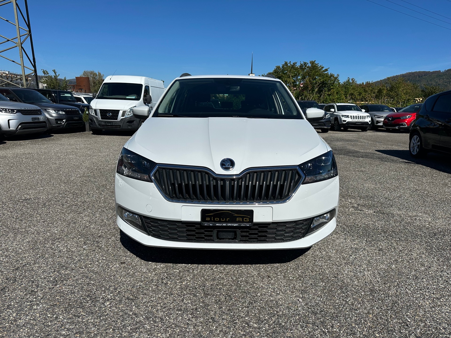 SKODA Fabia Combi 1.0 TSI Ambition-image-0