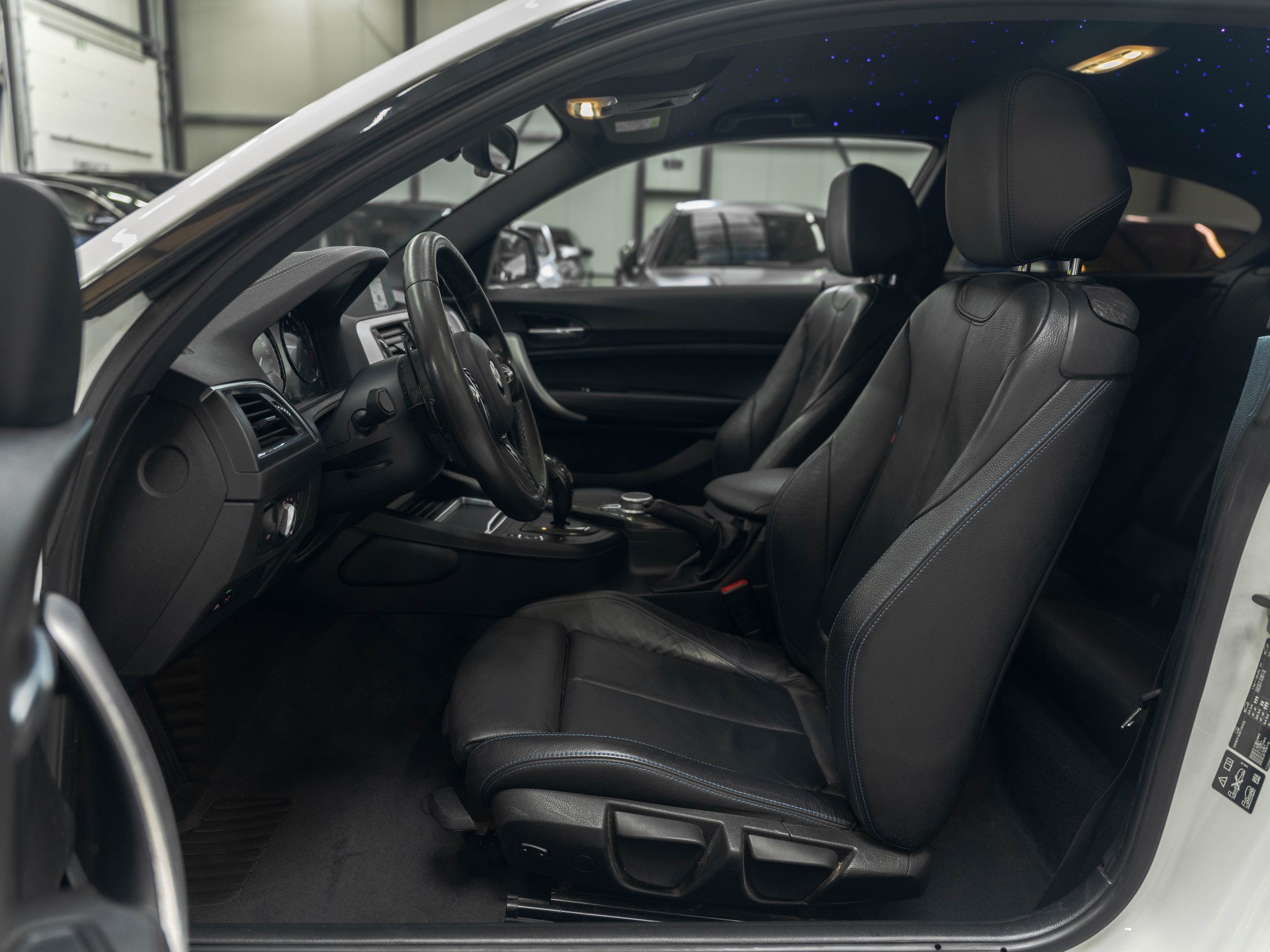 BMW M140i xDrive Steptronic-image-8
