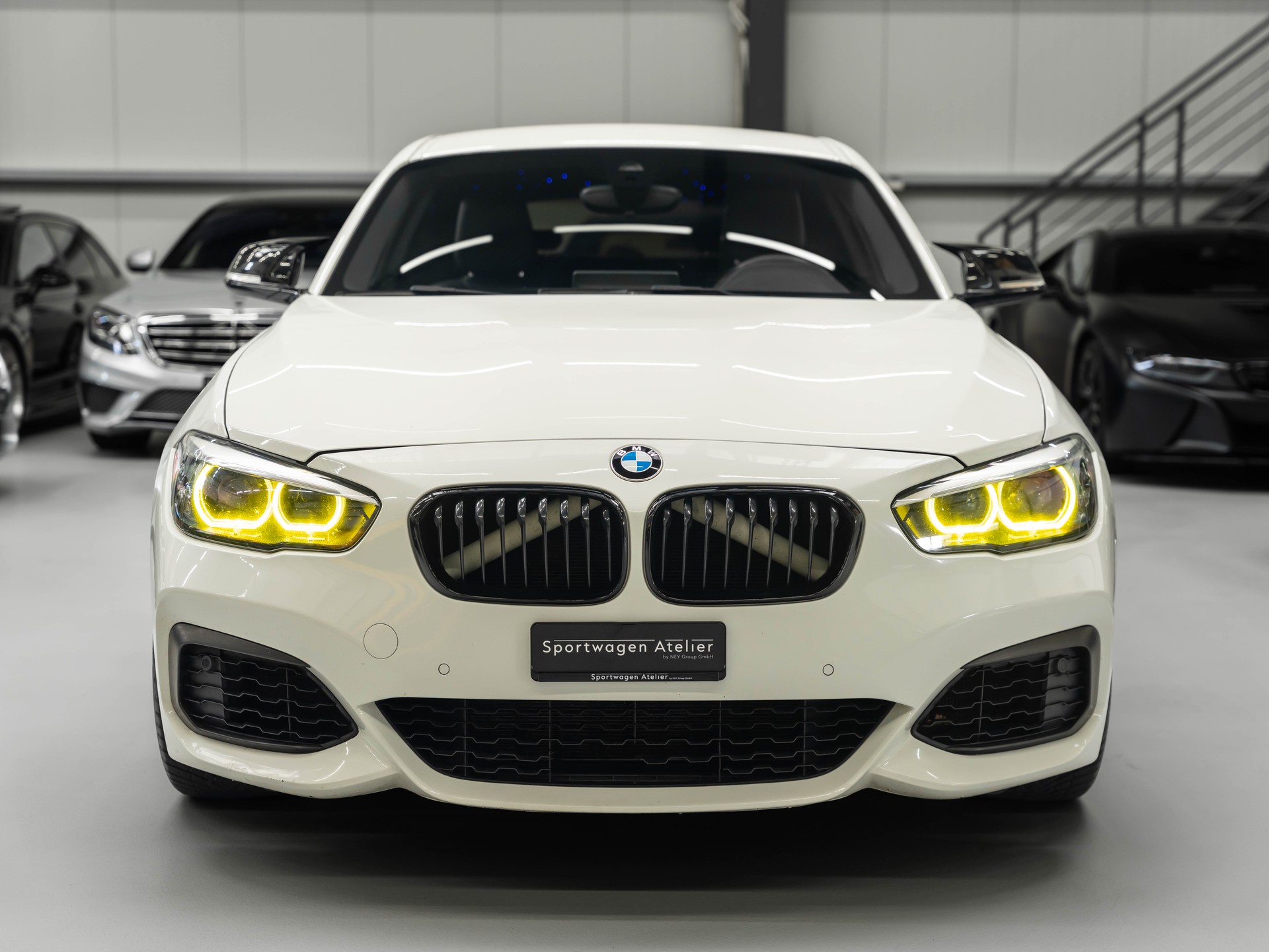 BMW M140i xDrive Steptronic-image-5