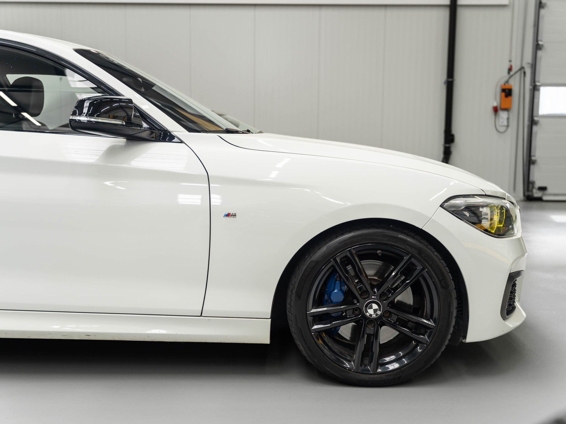 BMW M140i xDrive Steptronic-image-19