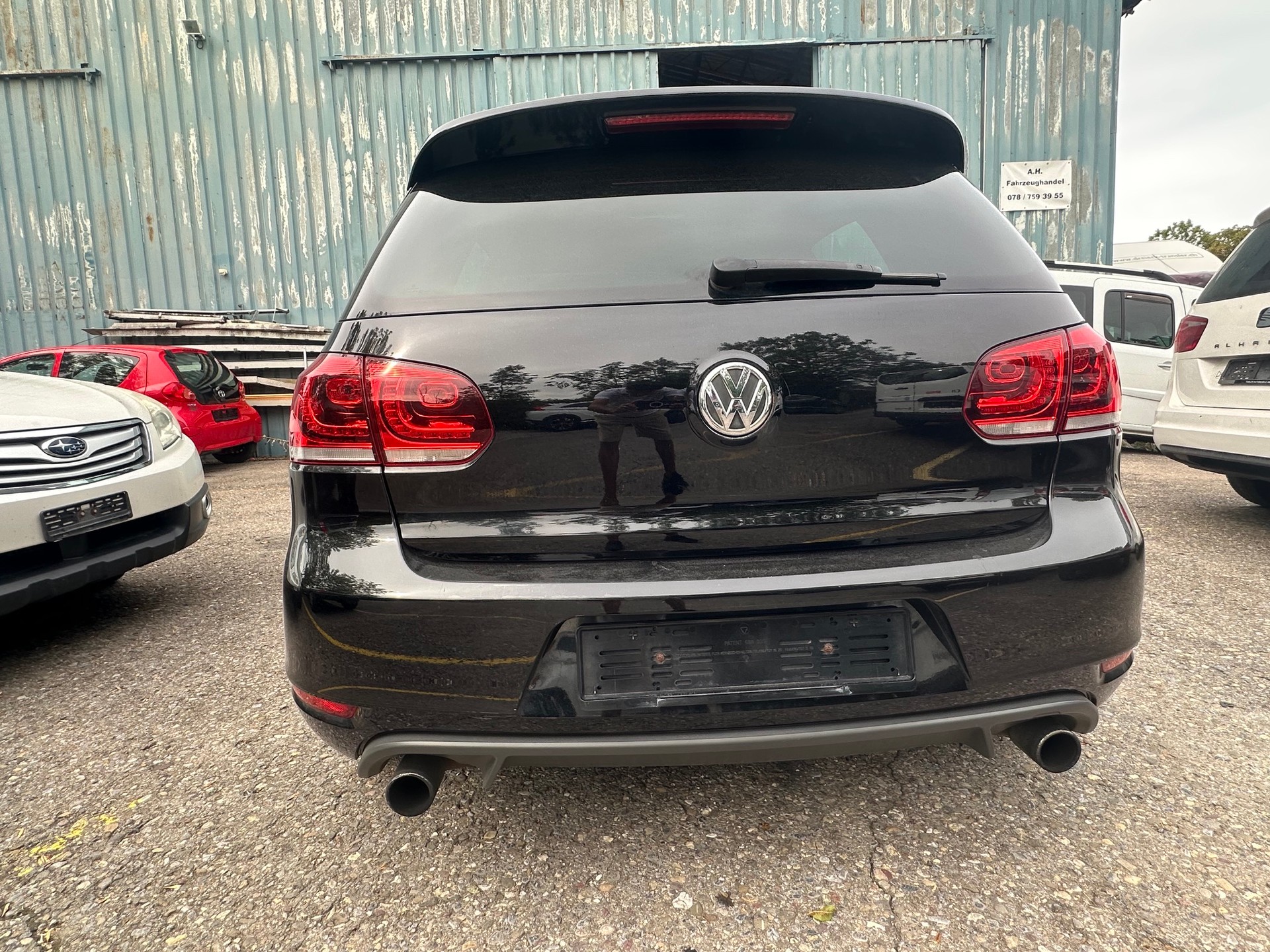 VW Golf 2.0 TSI GTI-image-4