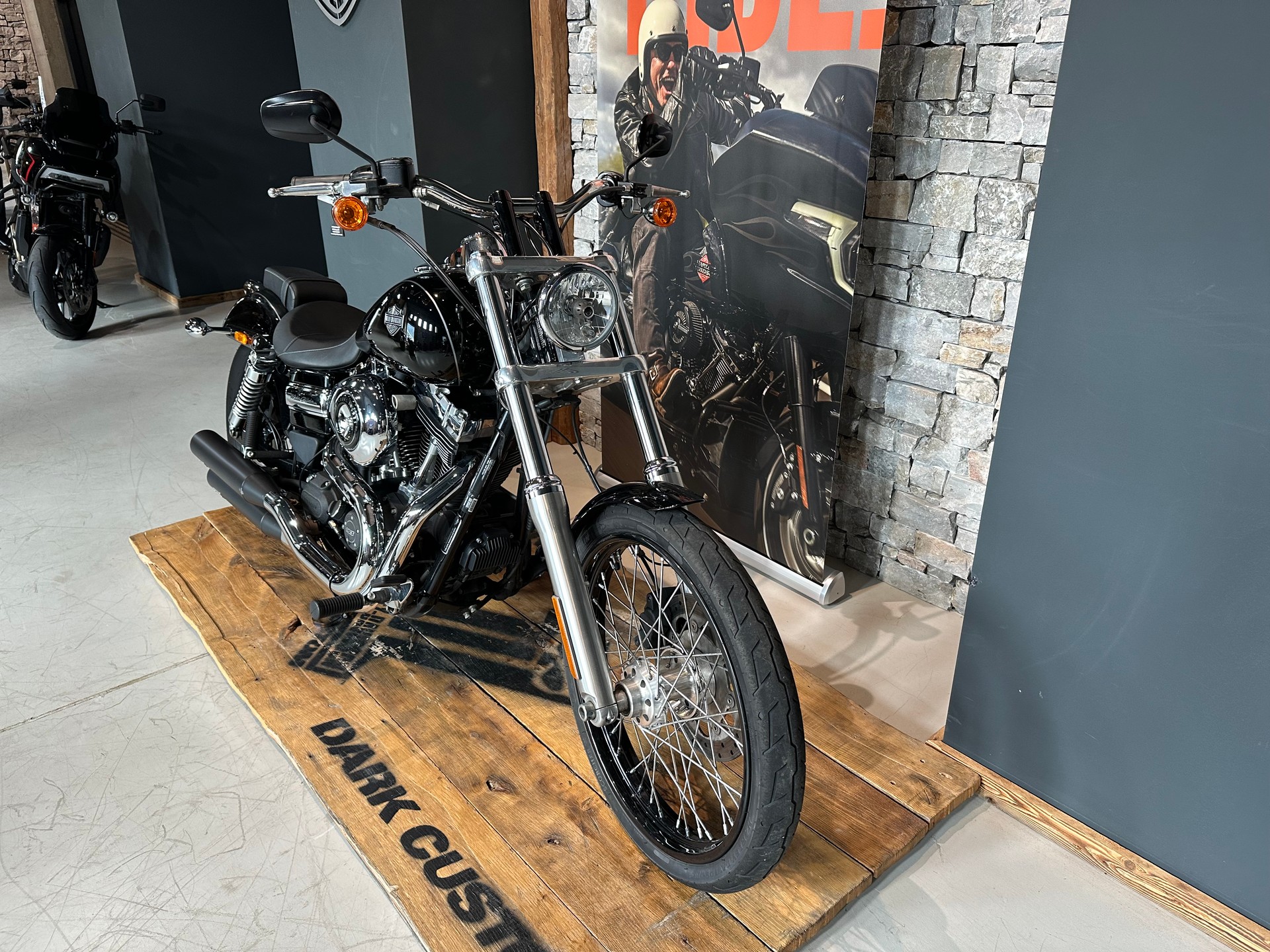 HARLEY-DAVIDSON FXDWG Dyna Wide Glide 103 ABS-showroom-element-1