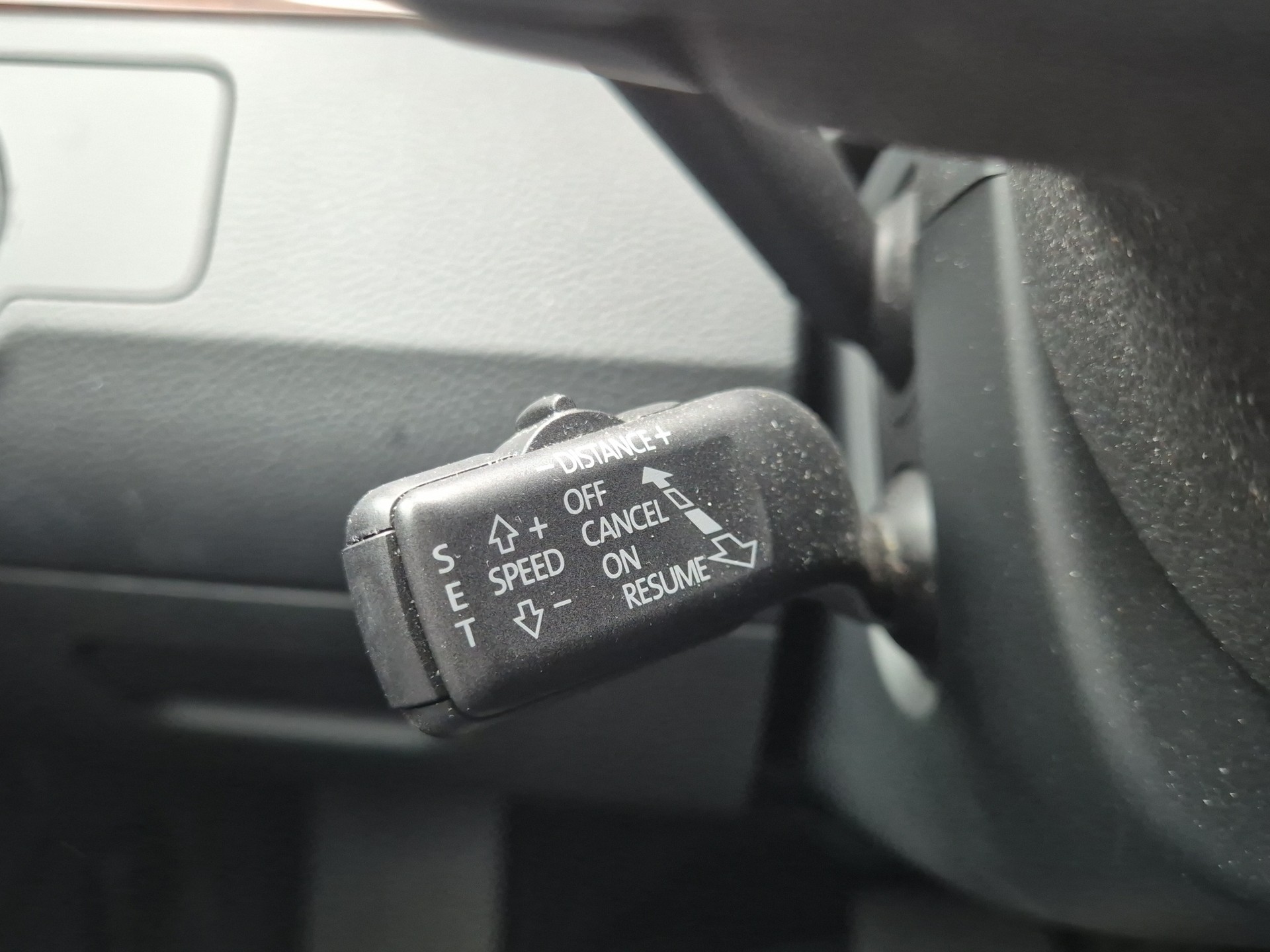 VW Passat Variant 2.0 TSI Highline DSG-image-13