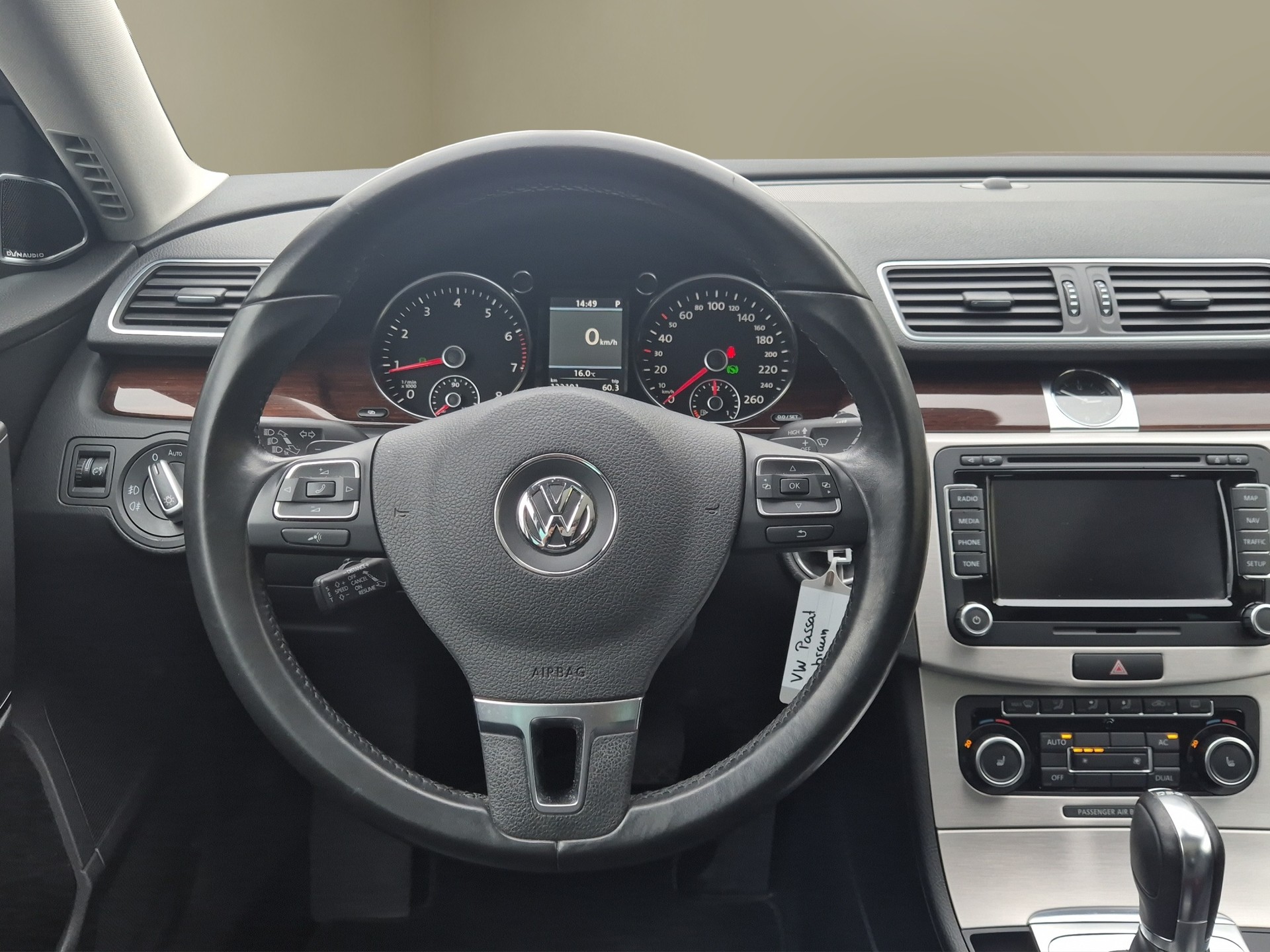 VW Passat Variant 2.0 TSI Highline DSG-image-12