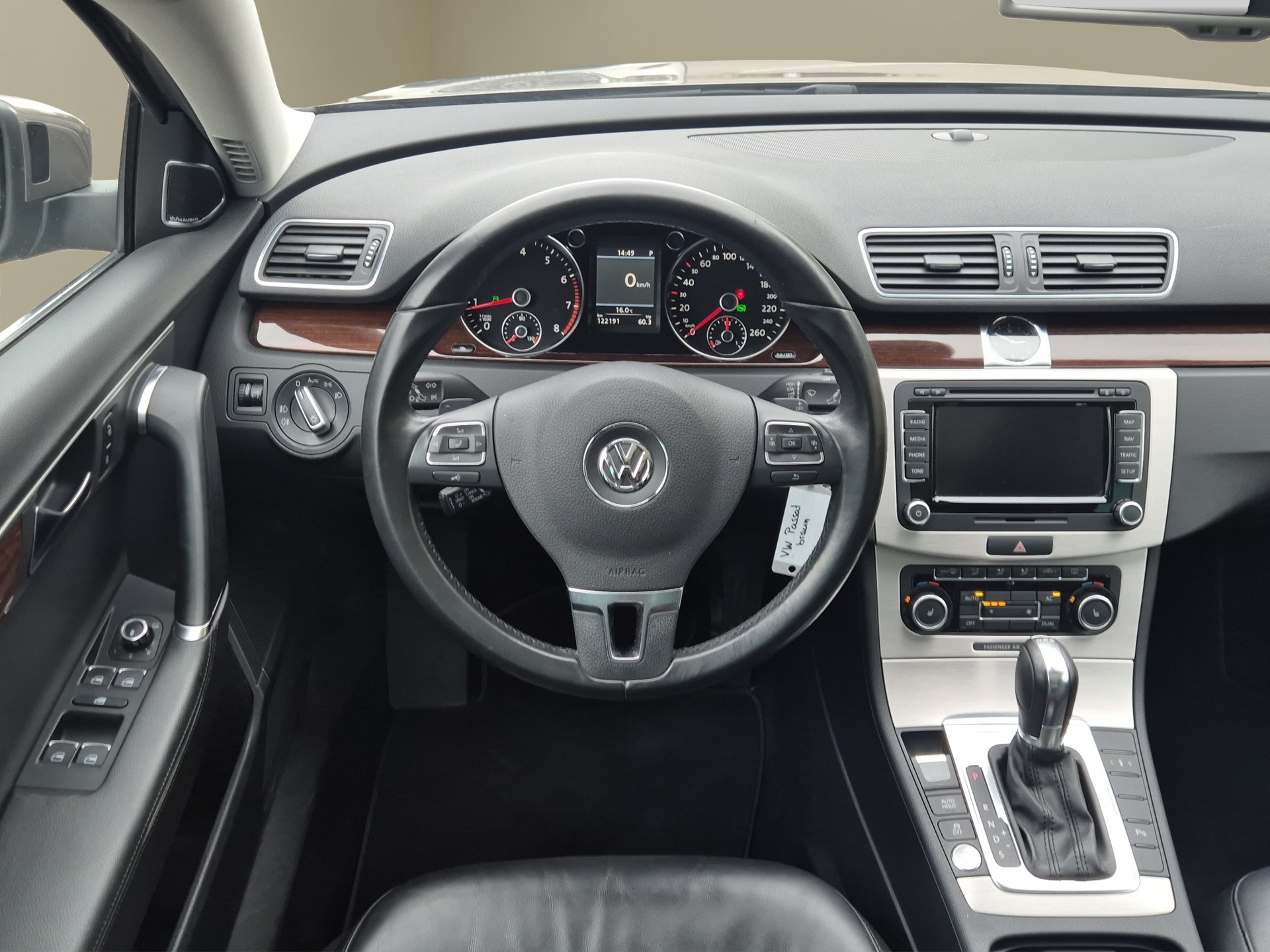 VW Passat Variant 2.0 TSI Highline DSG-image-11