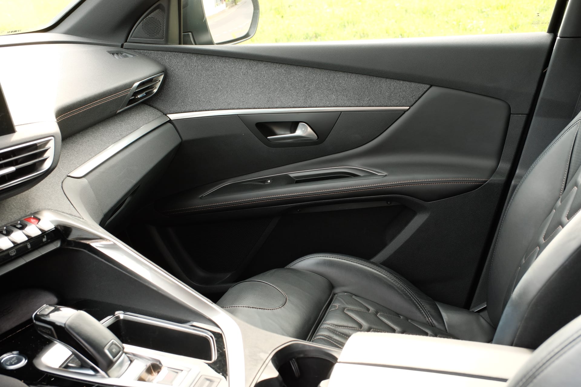 PEUGEOT 1.6 THP GT Line-image-7