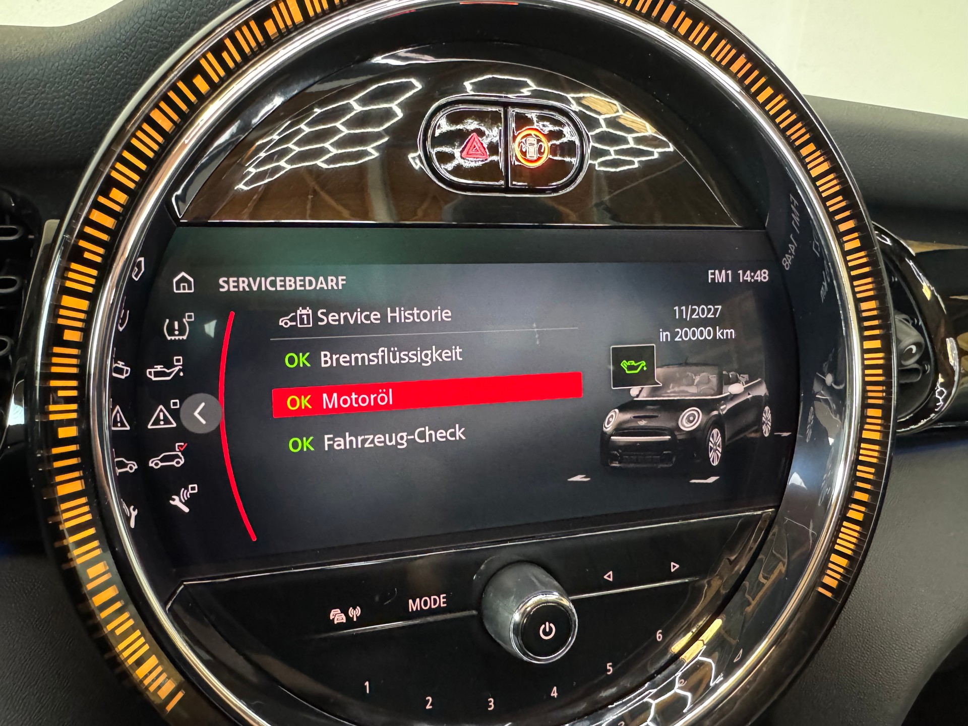 MINI Cooper John Cooper Works Cabriolet Steptronic-image-26