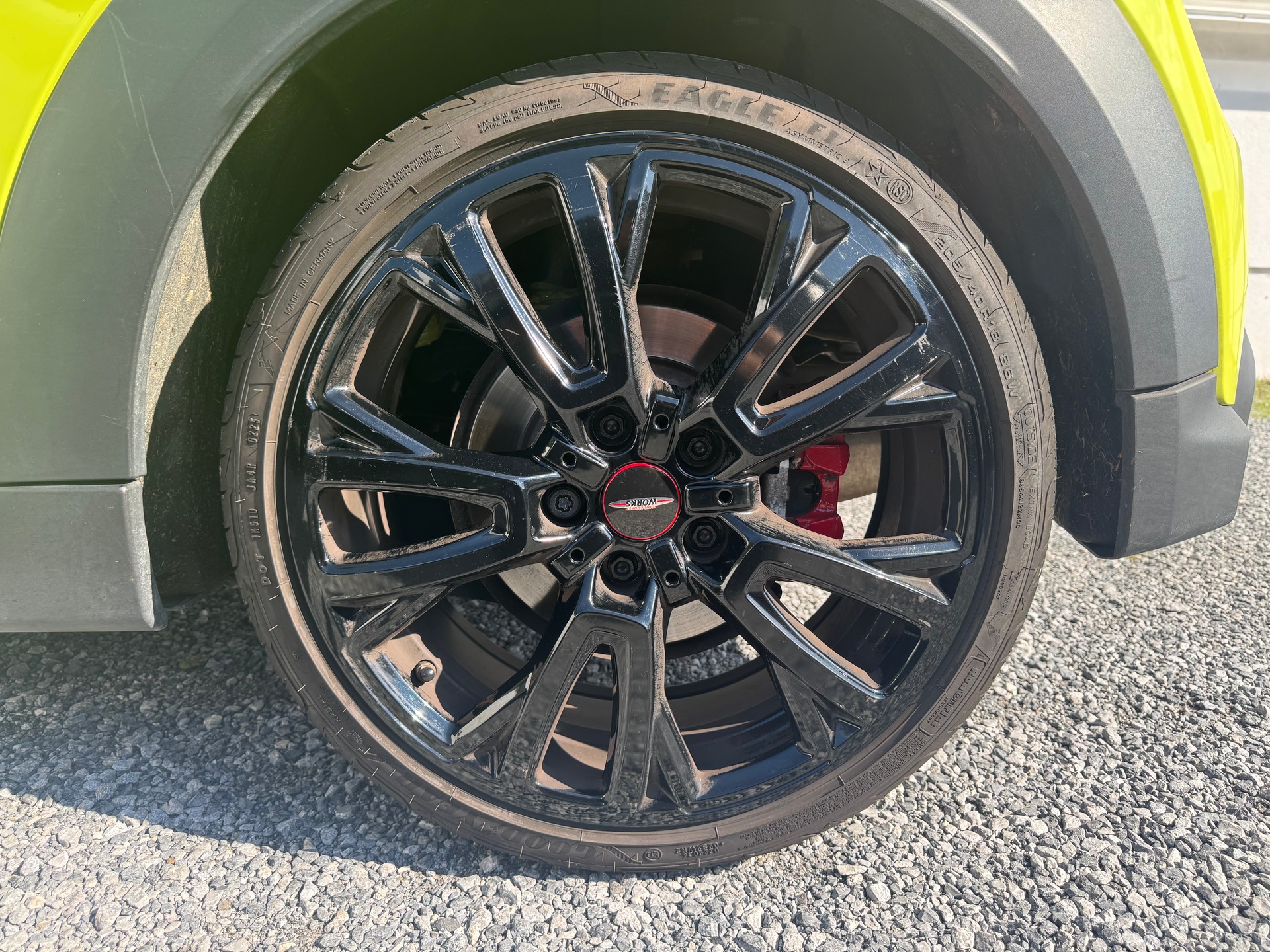 MINI Cooper John Cooper Works Cabriolet Steptronic-image-13