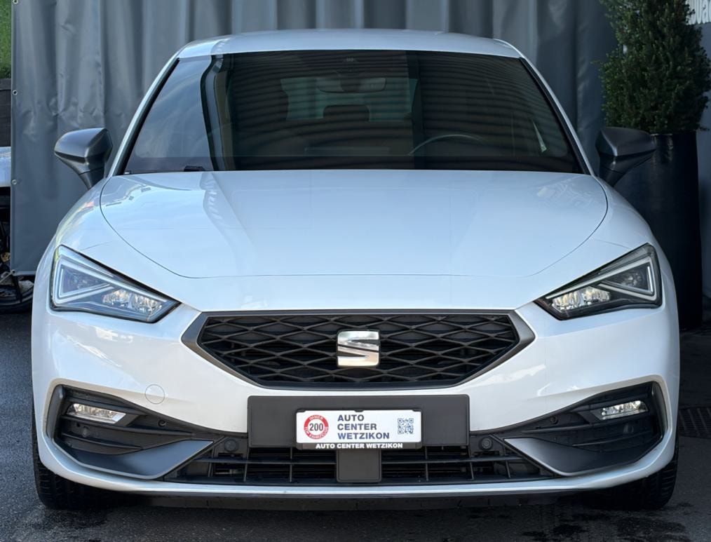 SEAT Leon 1.5 Eco TSi ACT FR-image-0