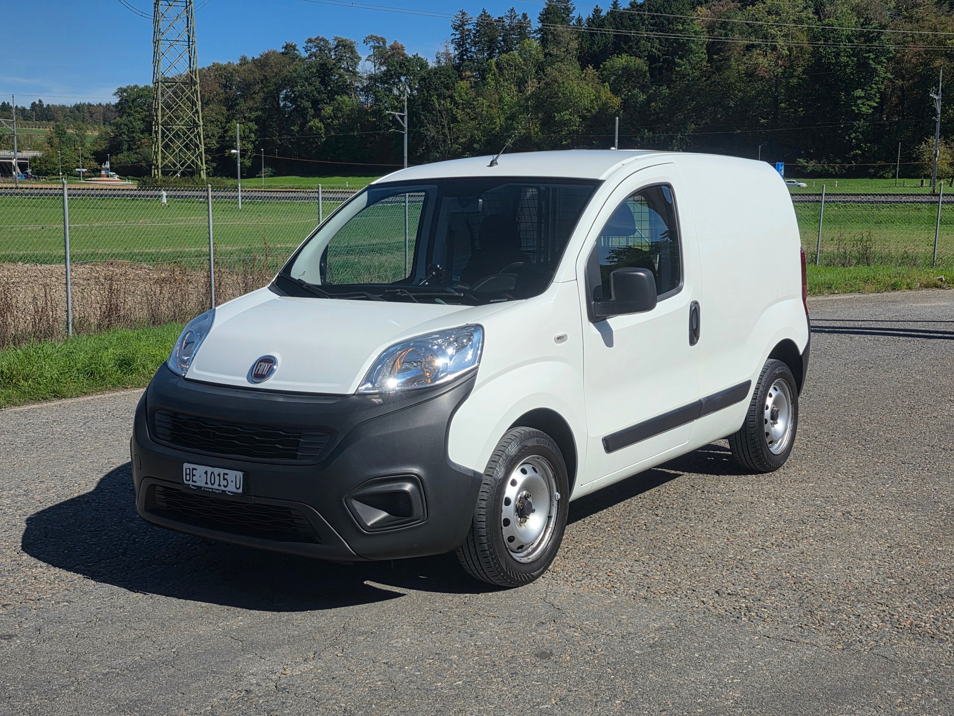FIAT Fiorino 1.4 8V Swiss / Neu ab Mfk.-image-4