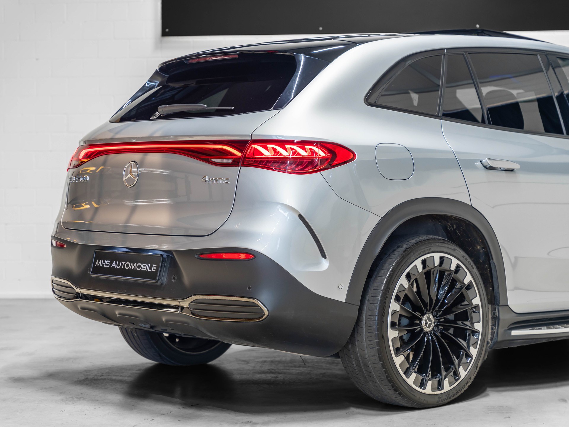 MERCEDES-BENZ EQE SUV 500 4 Matic-image-22