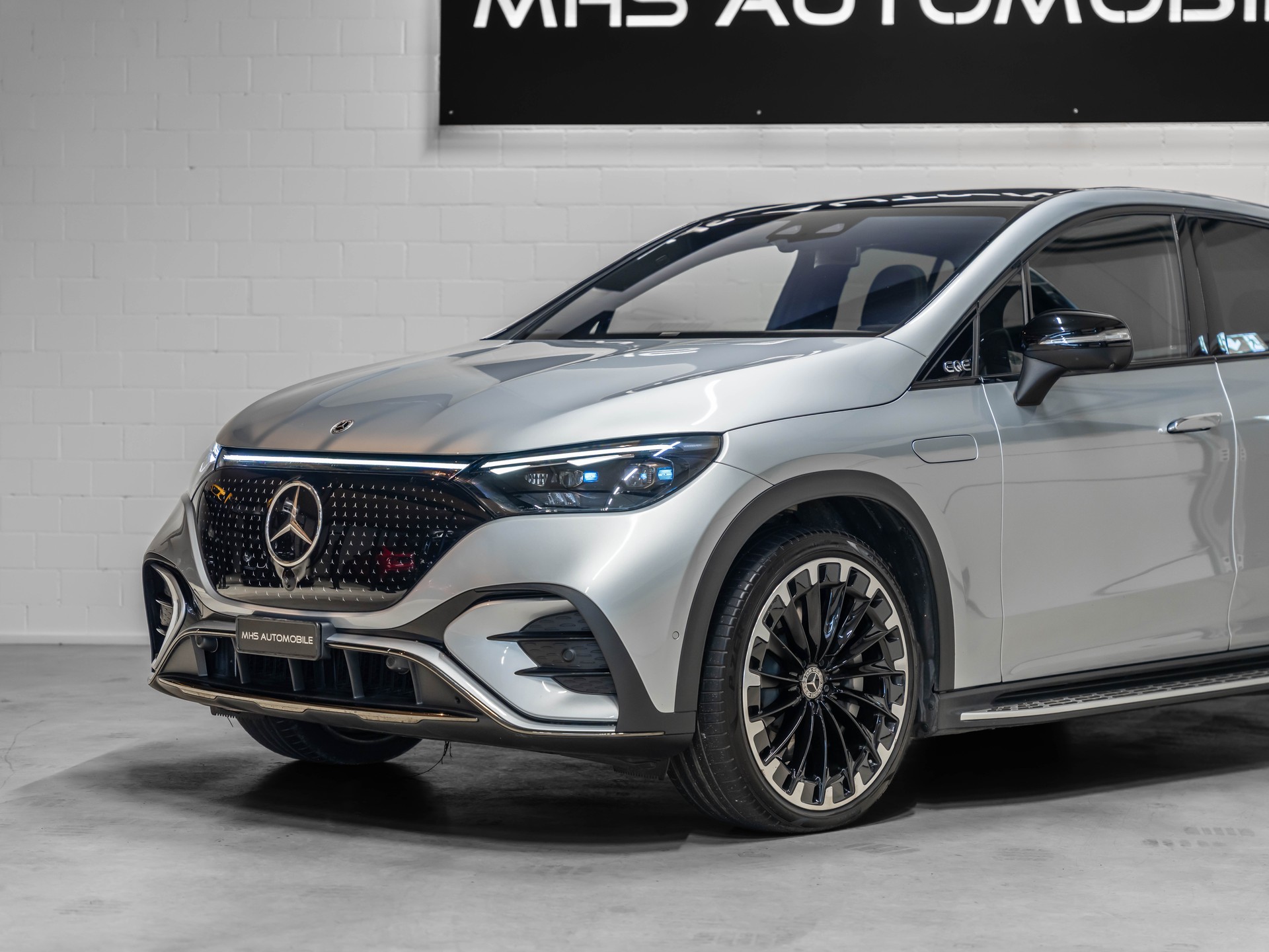 MERCEDES-BENZ EQE SUV 500 4 Matic-image-16