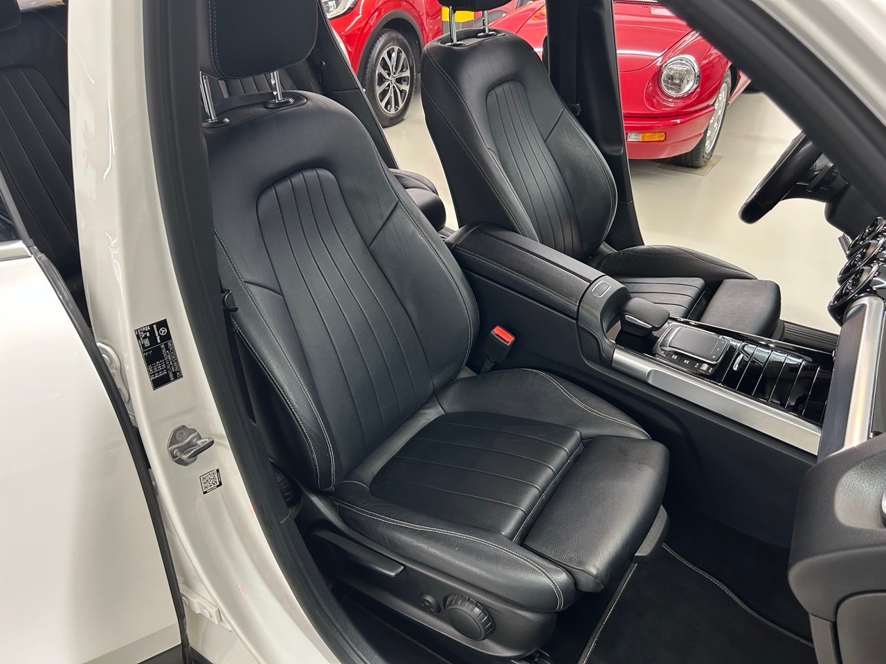 MERCEDES-BENZ GLB 220 d Progressive 8G-Tronic-image-9