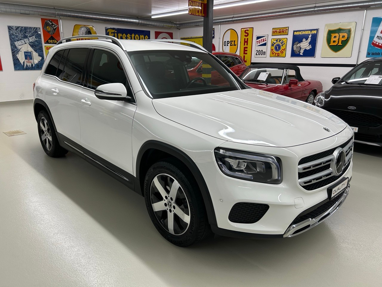 MERCEDES-BENZ GLB 220 d Progressive 8G-Tronic-image-0