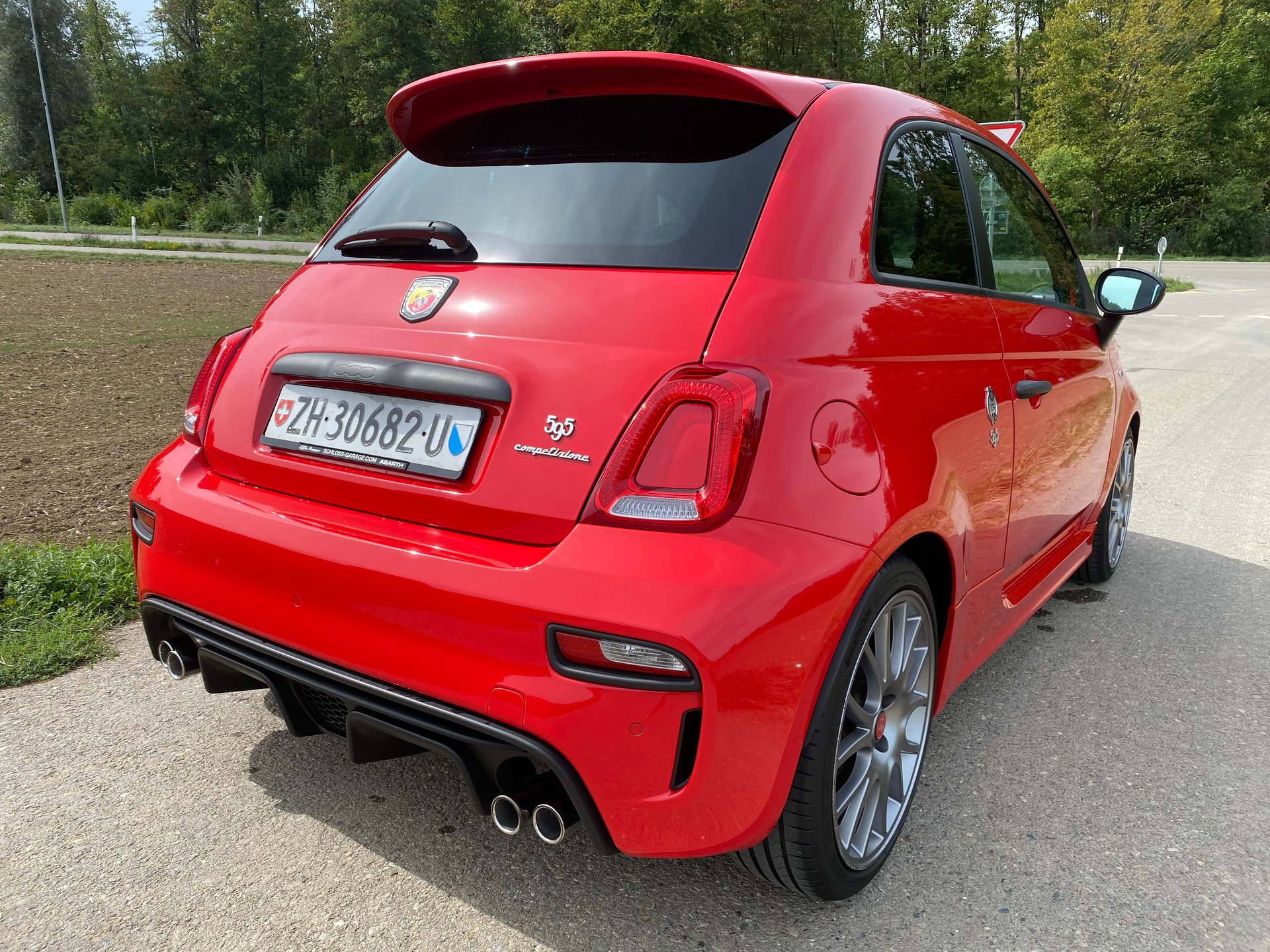FIAT 595 1.4 16V Turbo Abarth Competizione-image-5