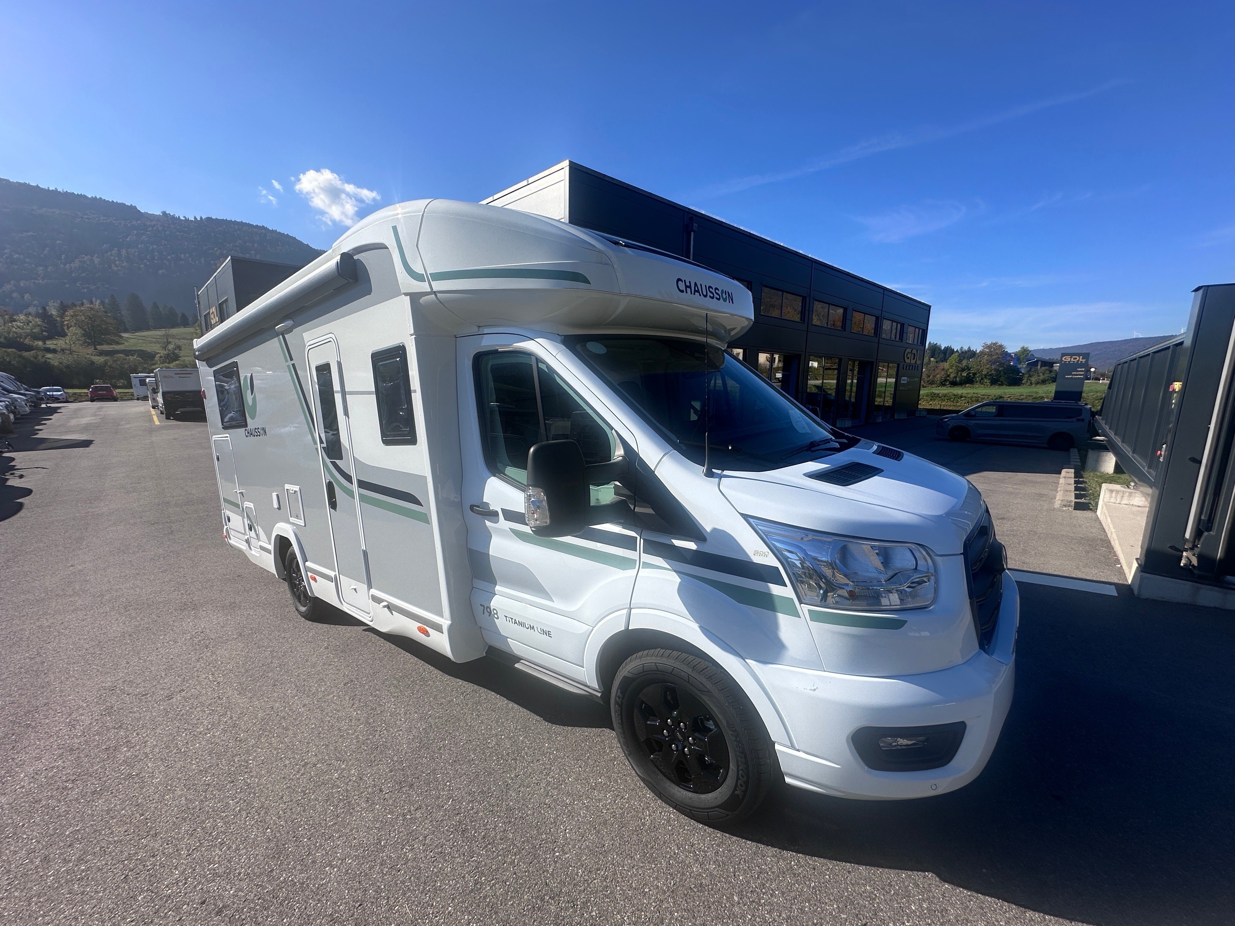 Car photo