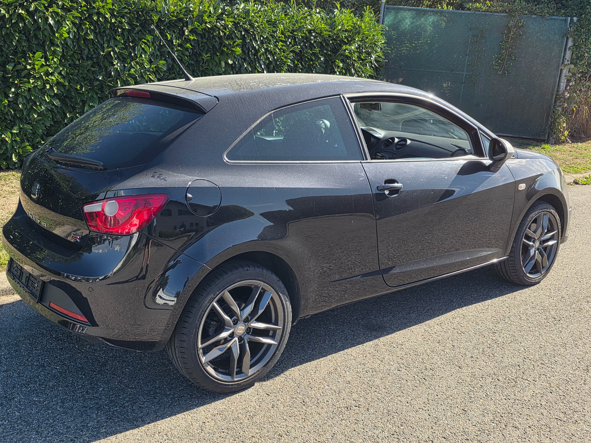 SEAT Ibiza SC 1.4 TSI FR DSG-image-2